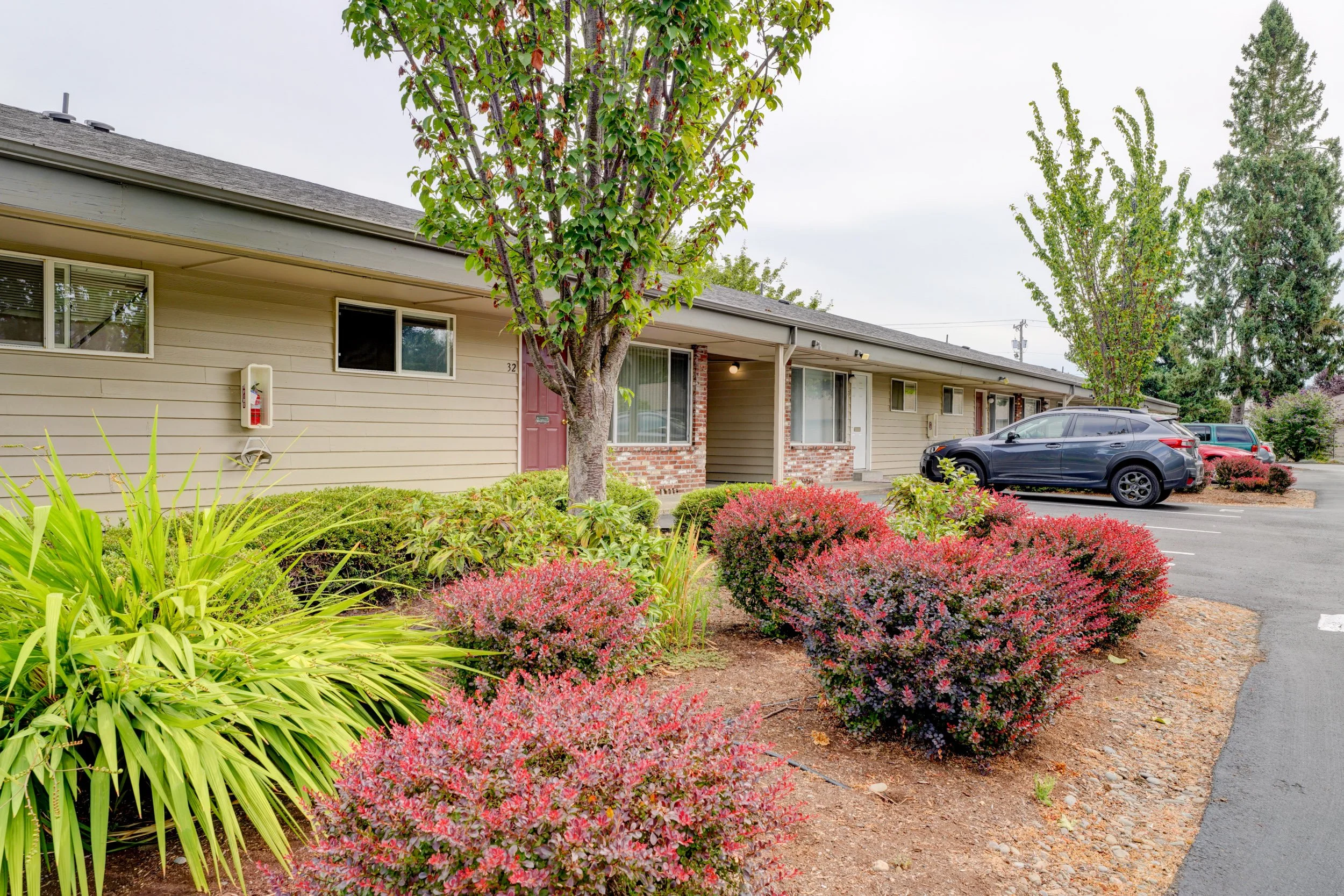 Fairway Village, 75 units – Gladstone