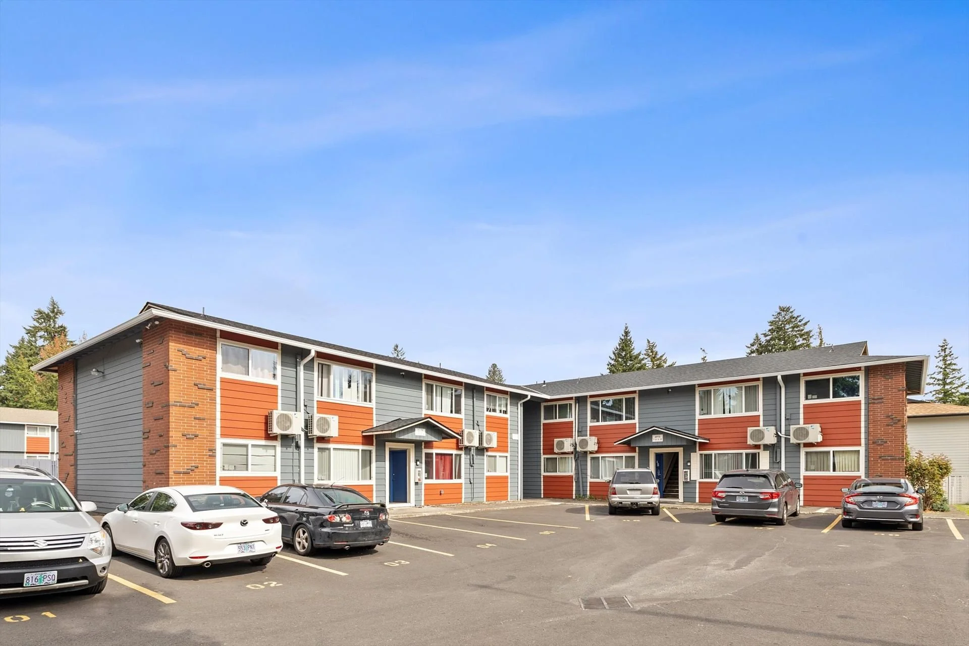 El Ti Kee Apartments, 28 units - Portland