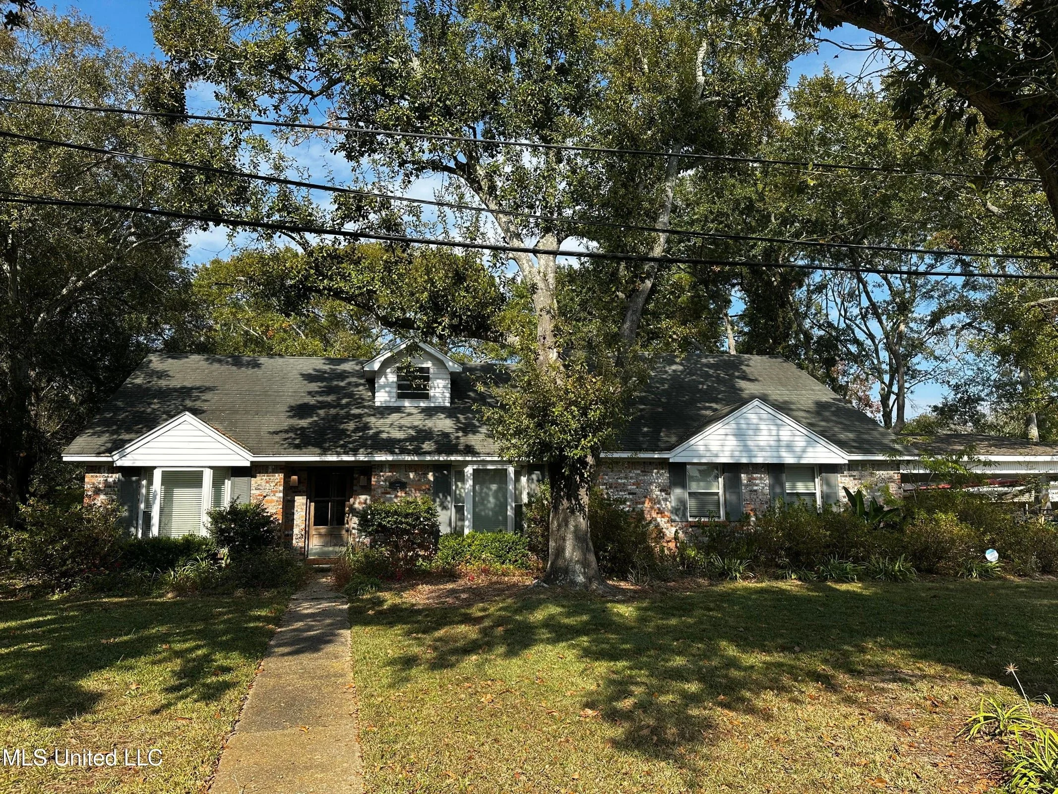 3911 Washington Ave.