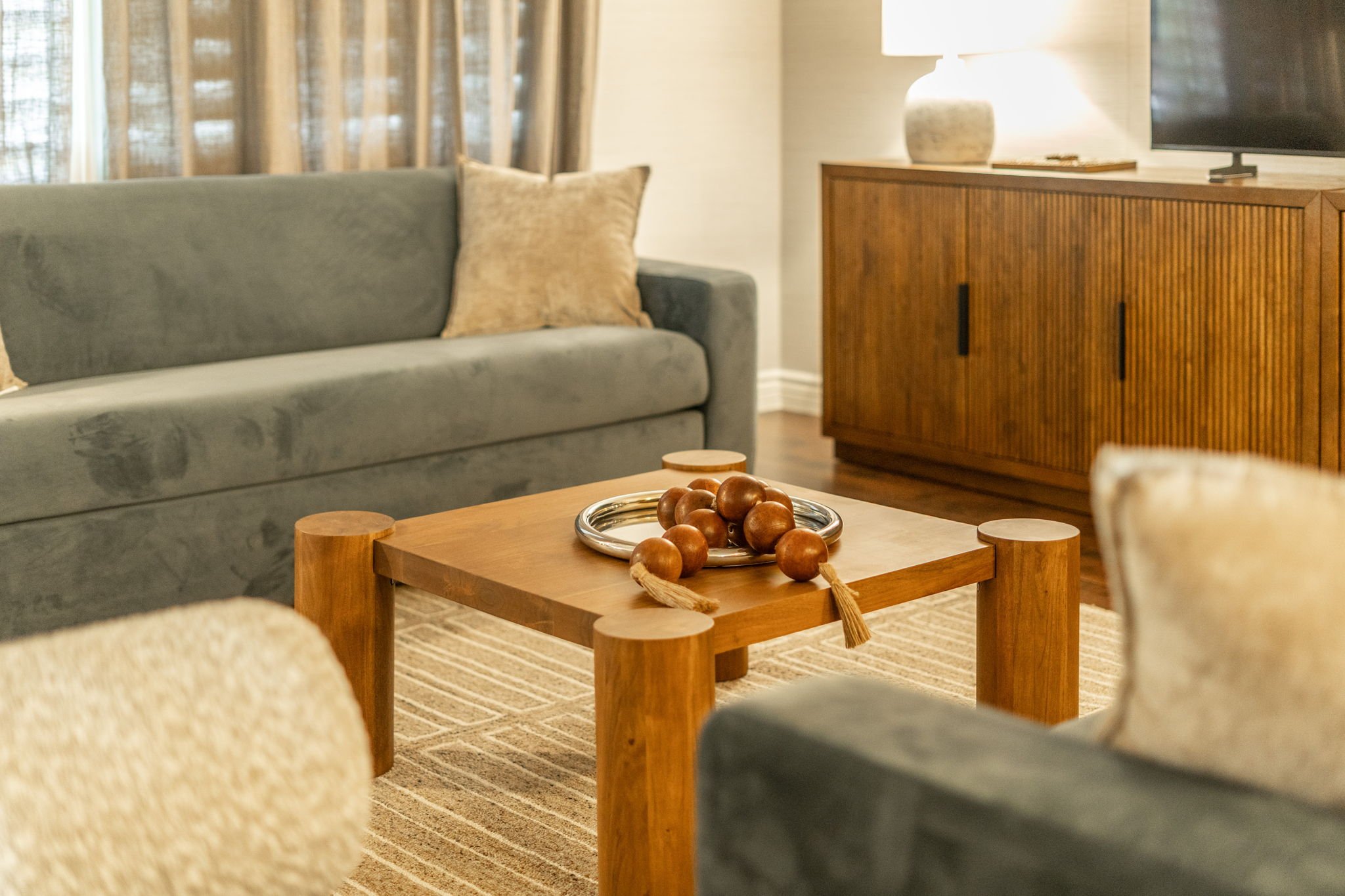 57-web-or-mls-Photo Oct 16 2025, 6 10 48 PM.jpg