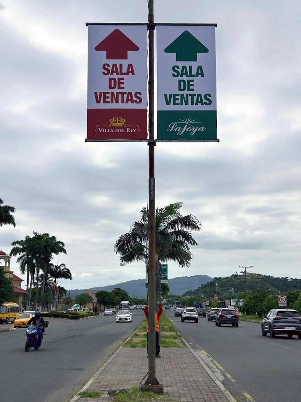 anuncio vía pública.jpg