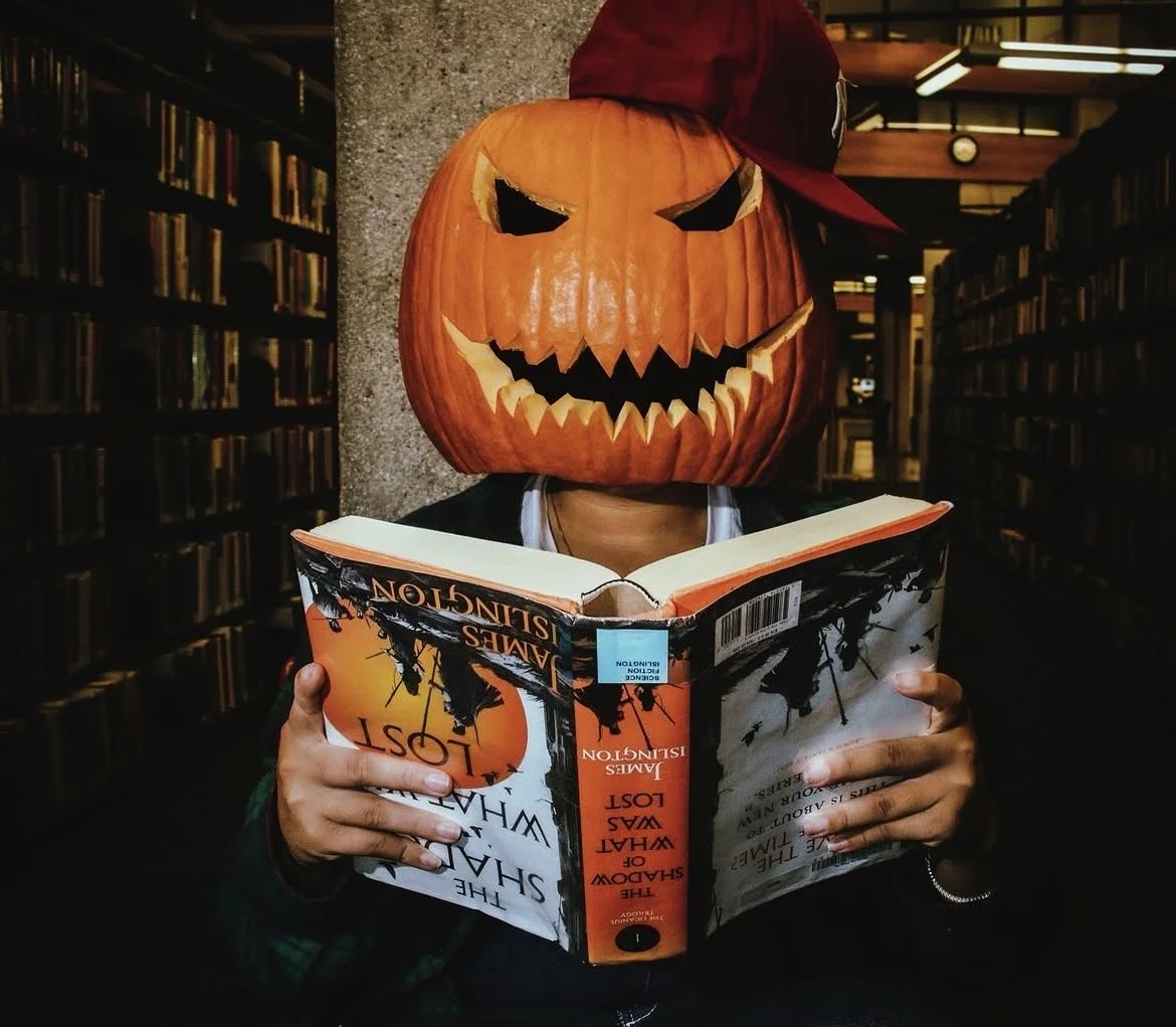 Literature is the art, that speaks for itself.