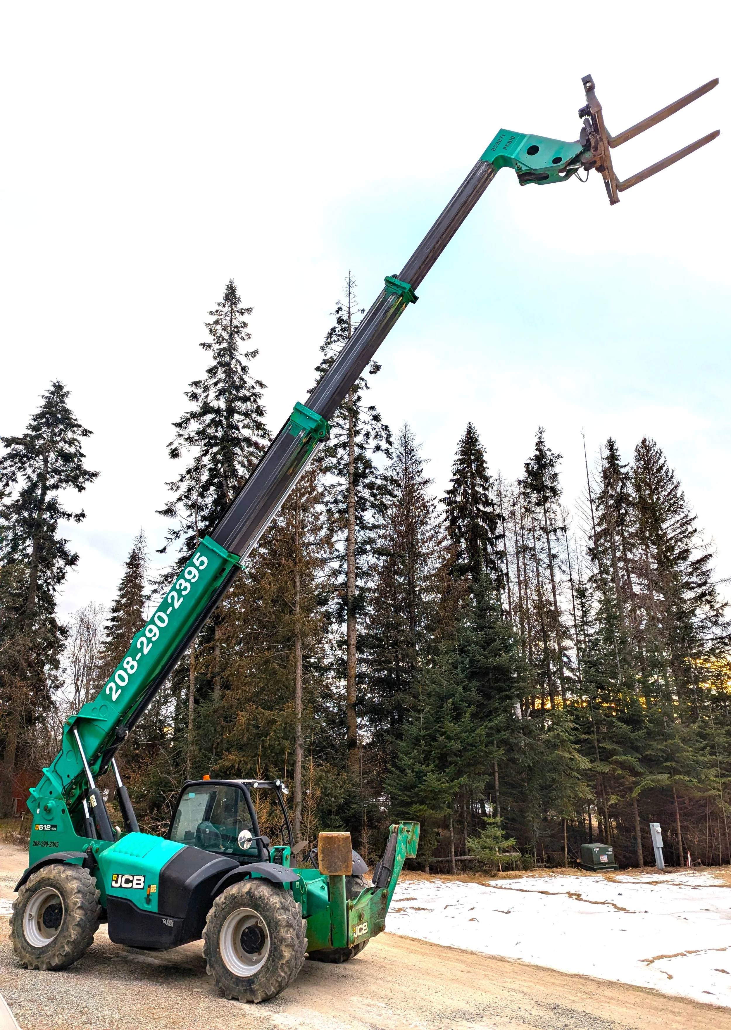 JCB 512-56  per 4 weeks rental