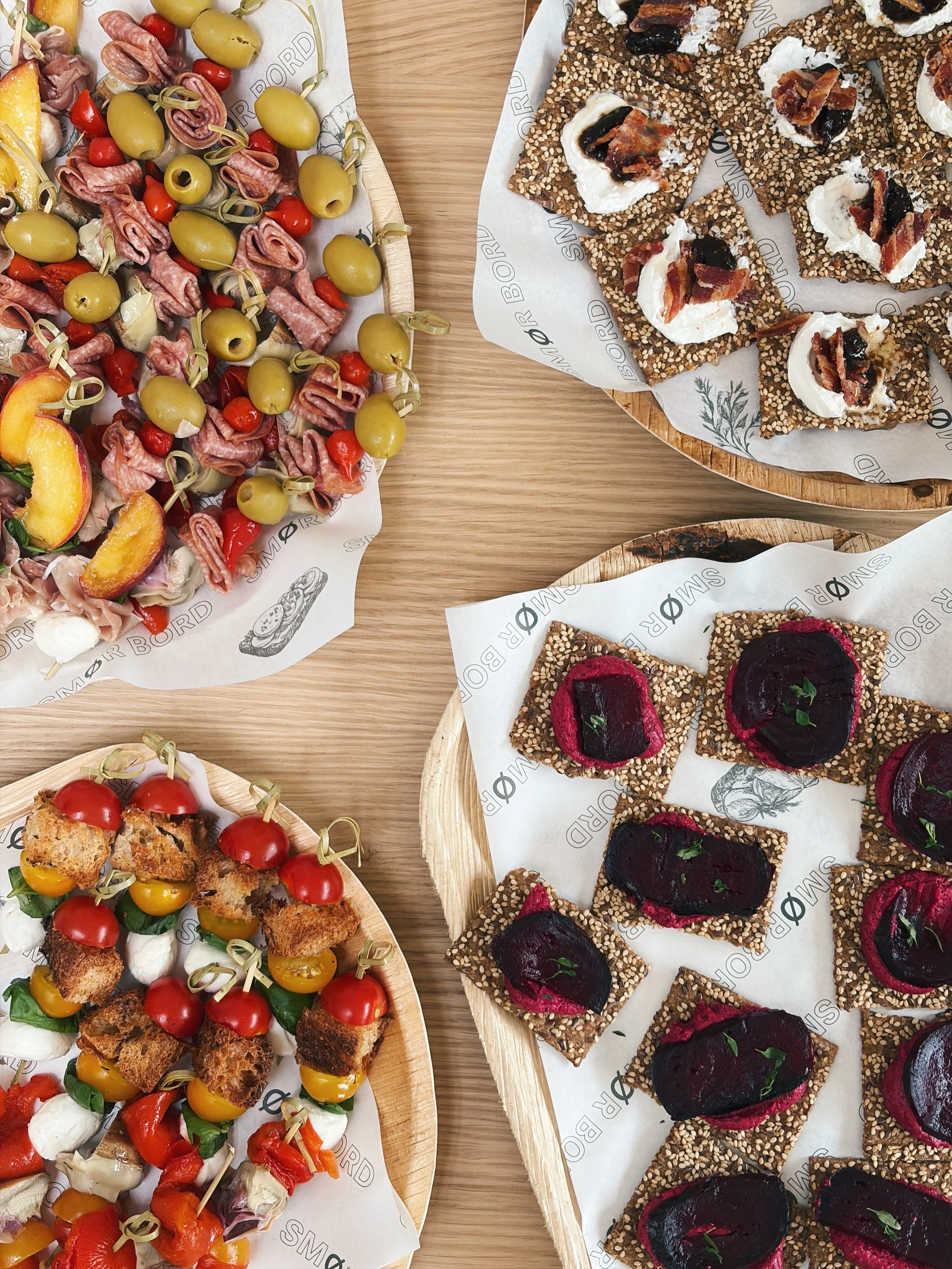 Smør Bord grazing table