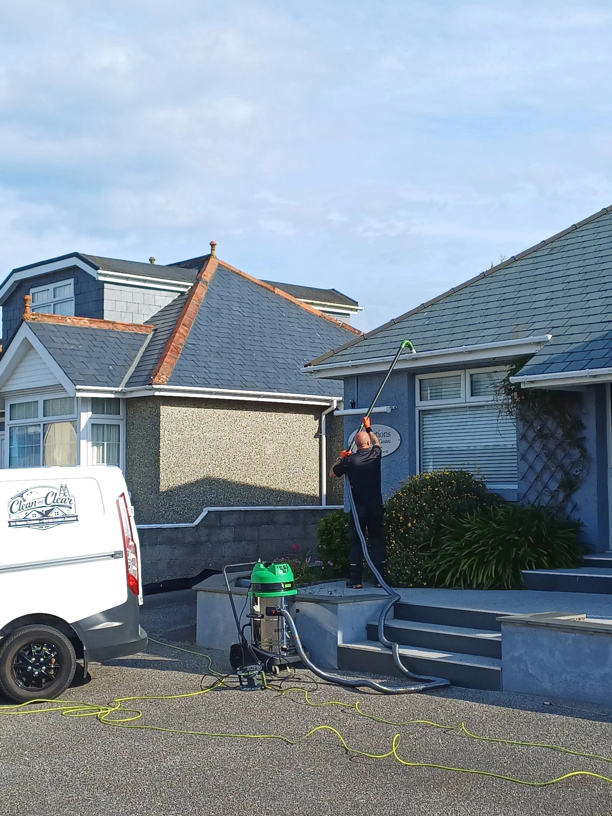 Gutter Clearning