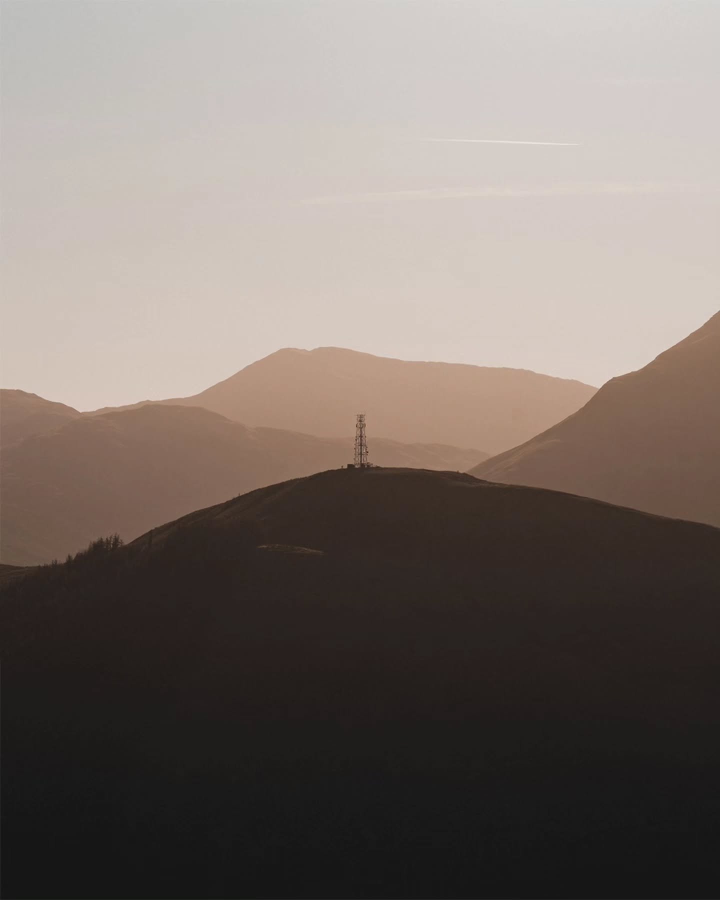 Evening sun. 🌅

#scotland #hiddenscotland #explorescotland #scotlandshots #thisisscotland #scotsmagazine #scotlandexplore #scotland_lover #scotland_greatshots #lovescotland #scottishcollective #visitscotland  #roamerground #outdooradventures #outdoo