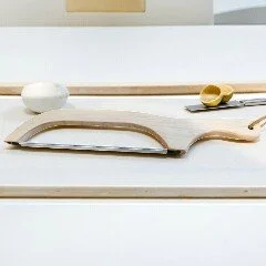 Maple Bread Bow Knife.jpg