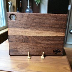Basic Walnut Cutting Board