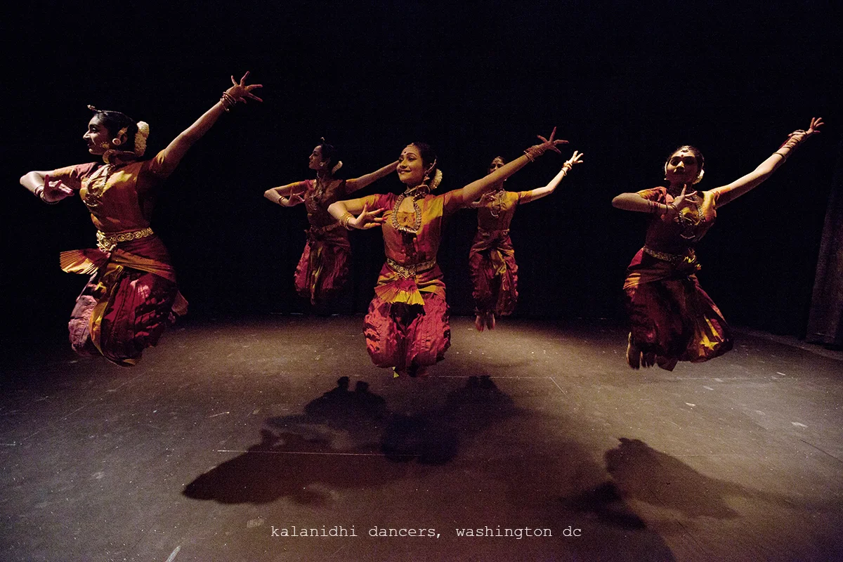 dancers2.jpg
