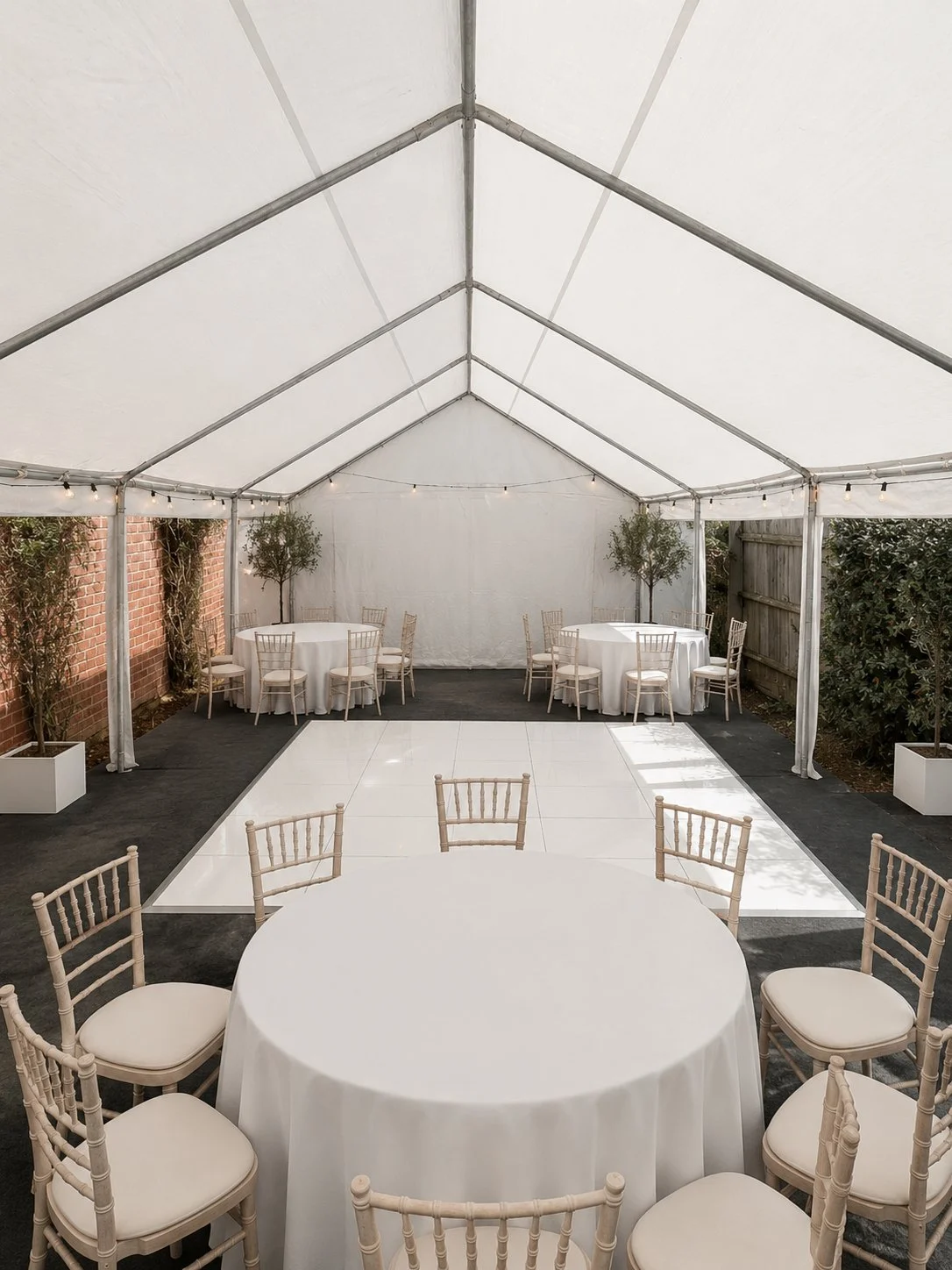 premium dancefloor inside marque 