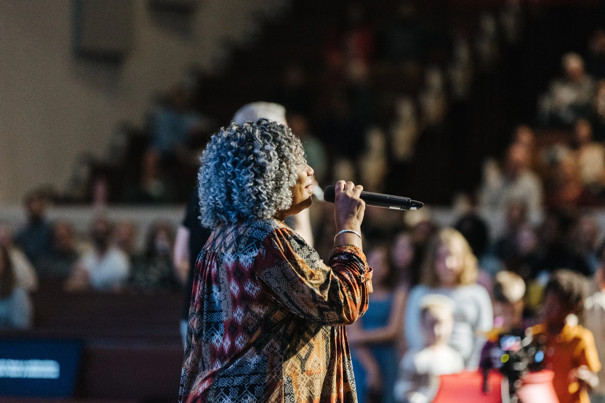 worship at Westover Hills Church of Christ in Austin, Texas