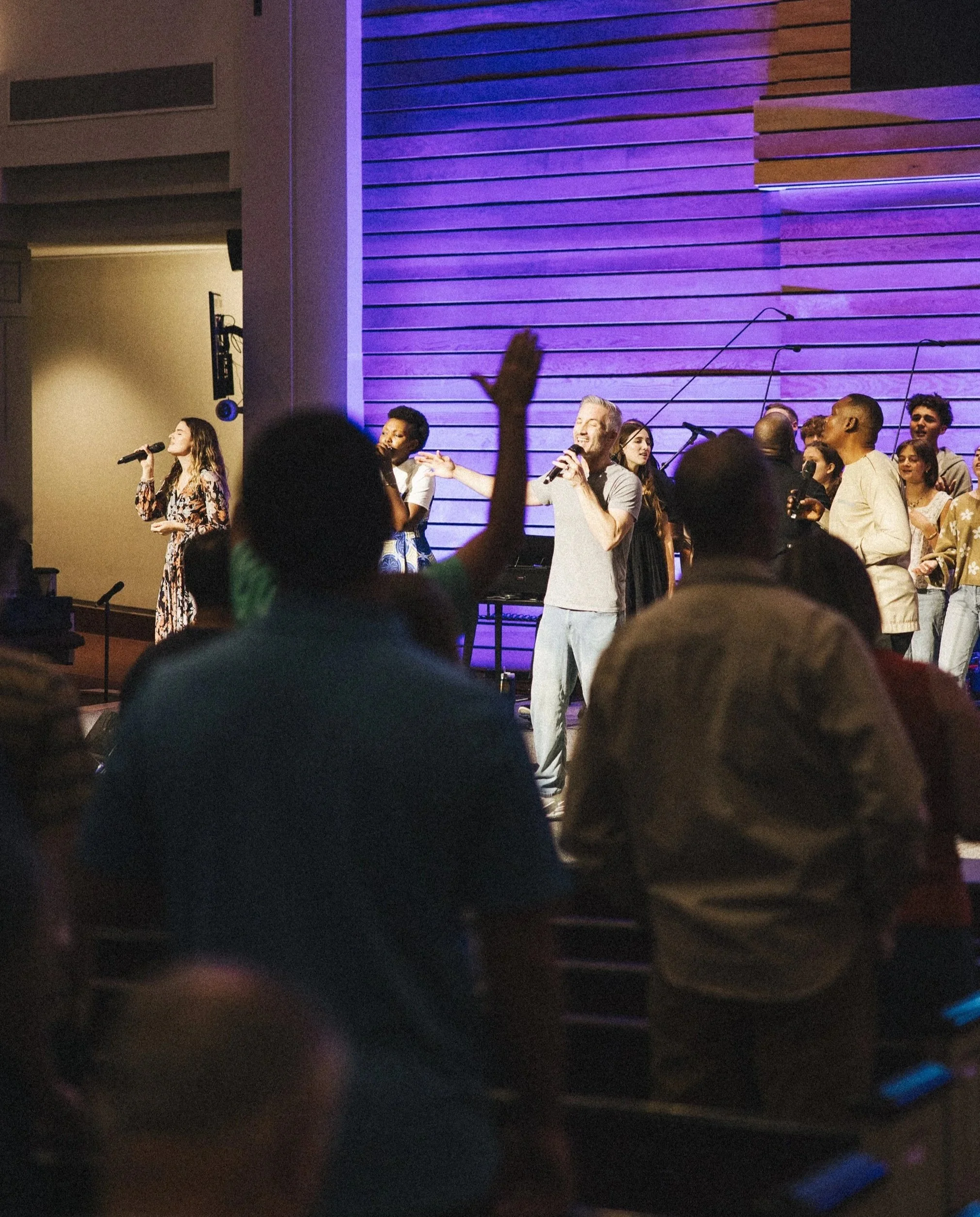 worship at Westover Hills Church of Christ in Austin, Texas