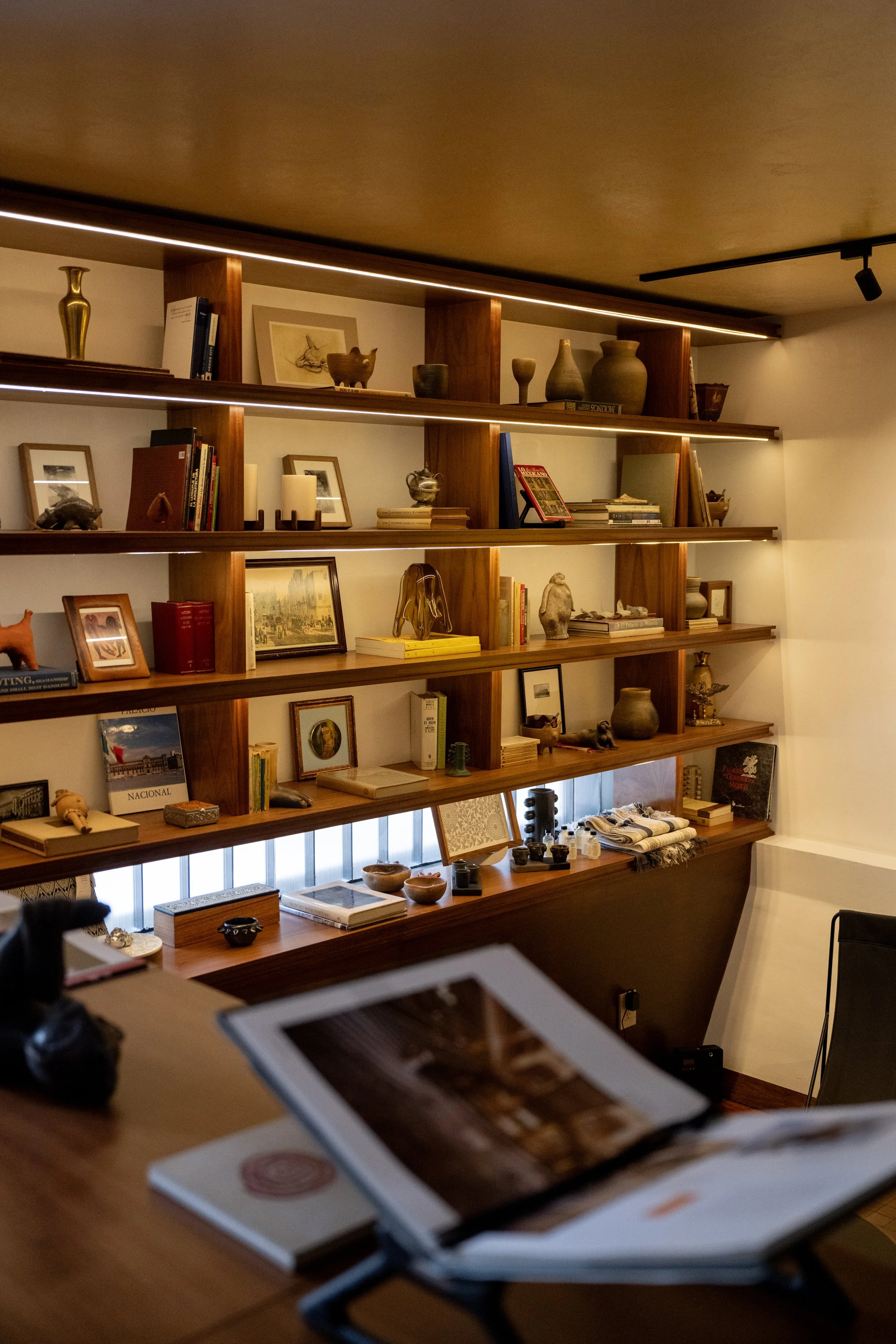 HotelDama-Savannah-Lauren-46 (1).jpg