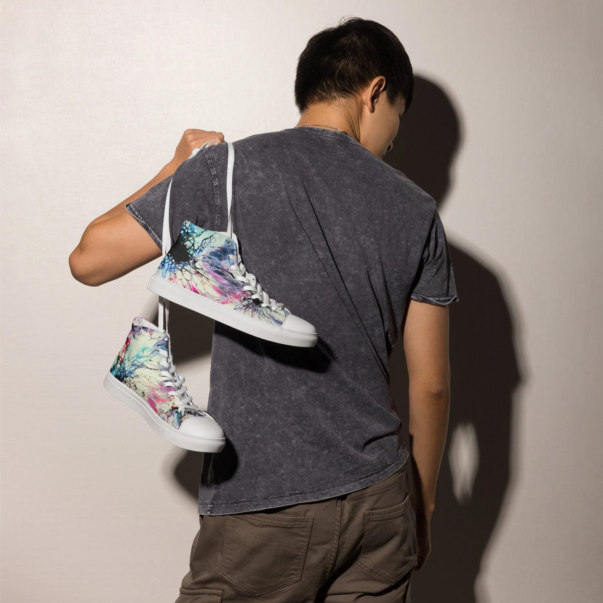 mens-high-top-canvas-shoes-white-right-69d484978d953.jpg
