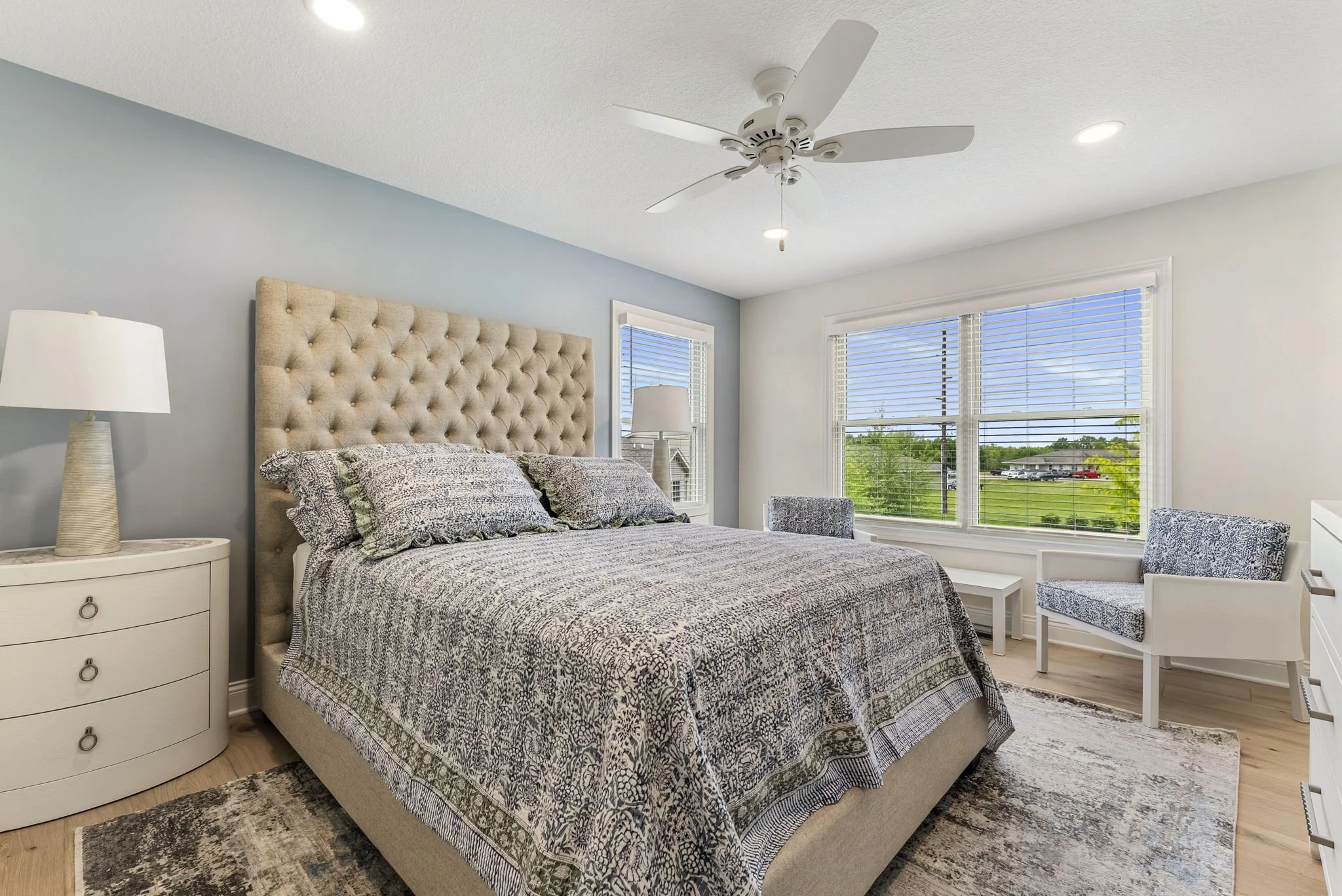 3-web-or-mls-3712 Majestic Dr-3.jpg