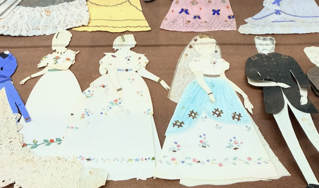 scissors-and-glue-studio-paper-dolls-ephemera-show.png