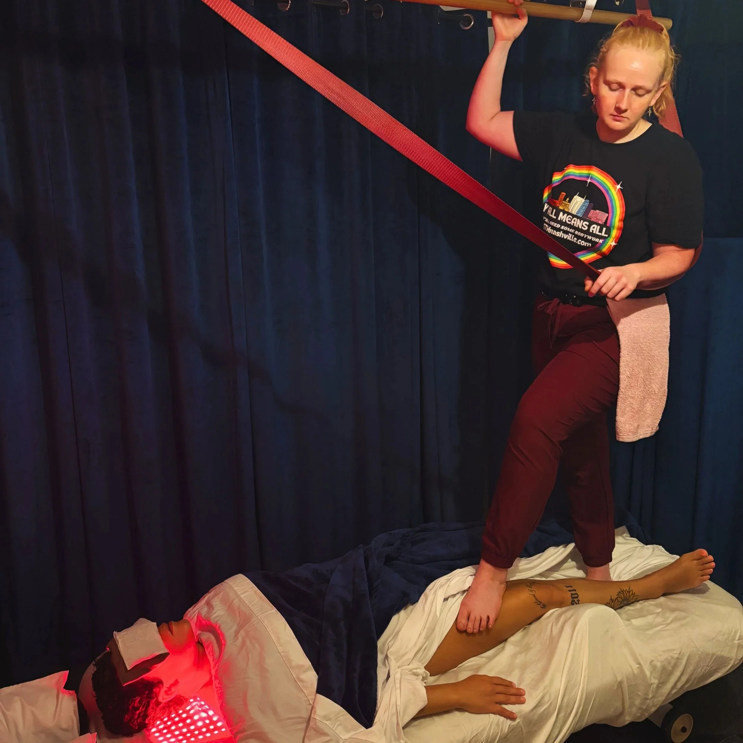 Ashiatsu massage 9