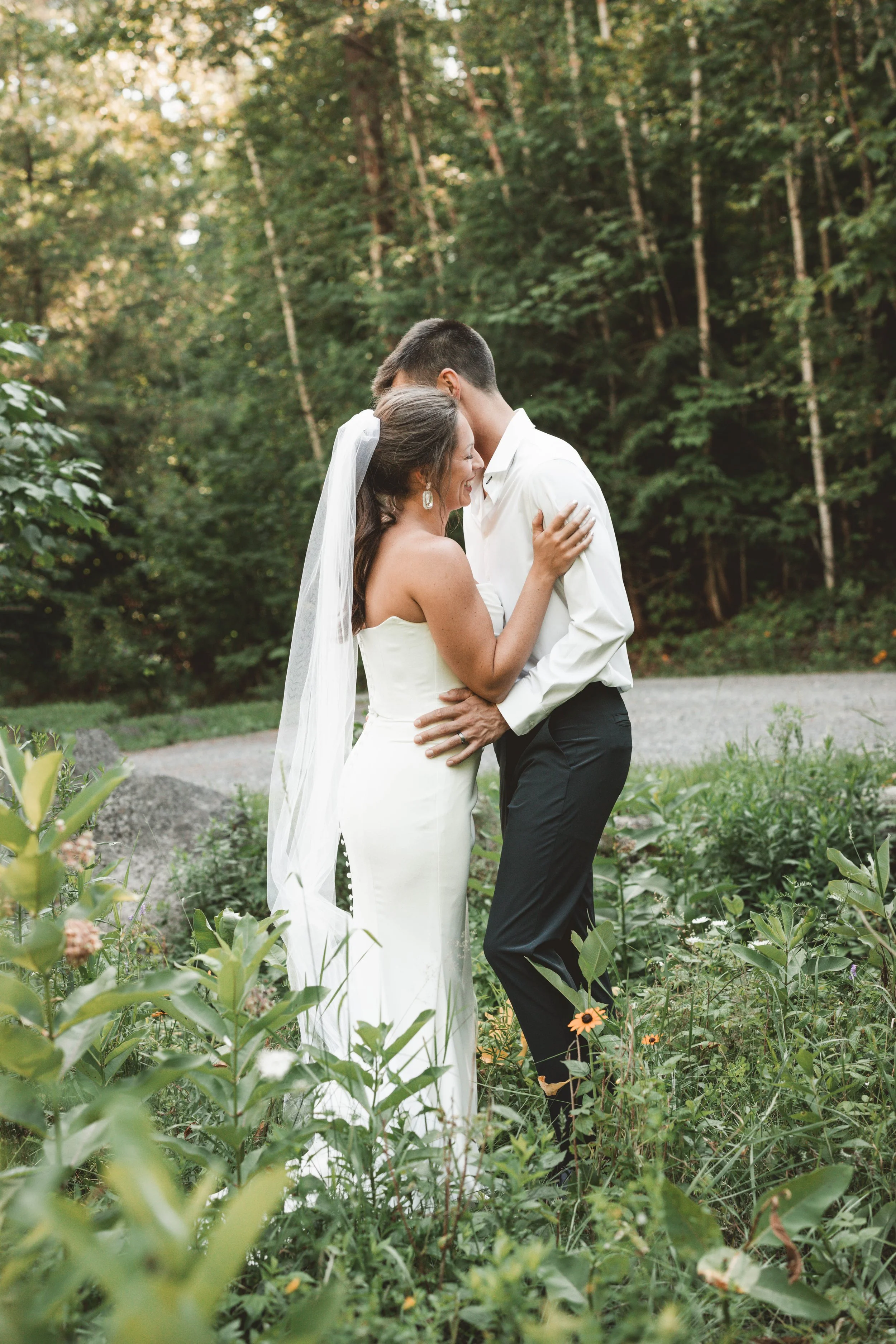 laylawolfbergphotography_adirondack_wedding-272.jpg