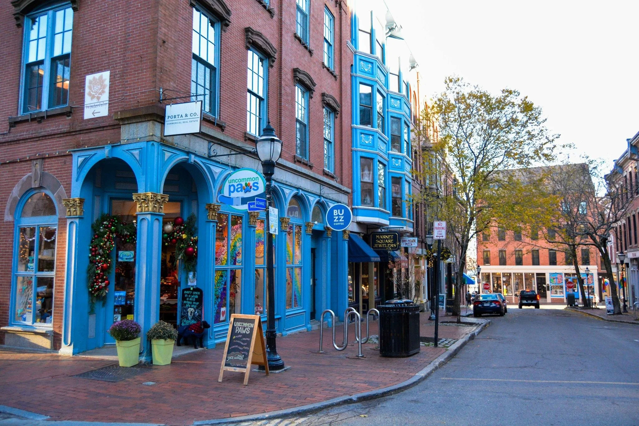 Why Advertising Creative Should Look Different: National Brands vs. Local Businesses