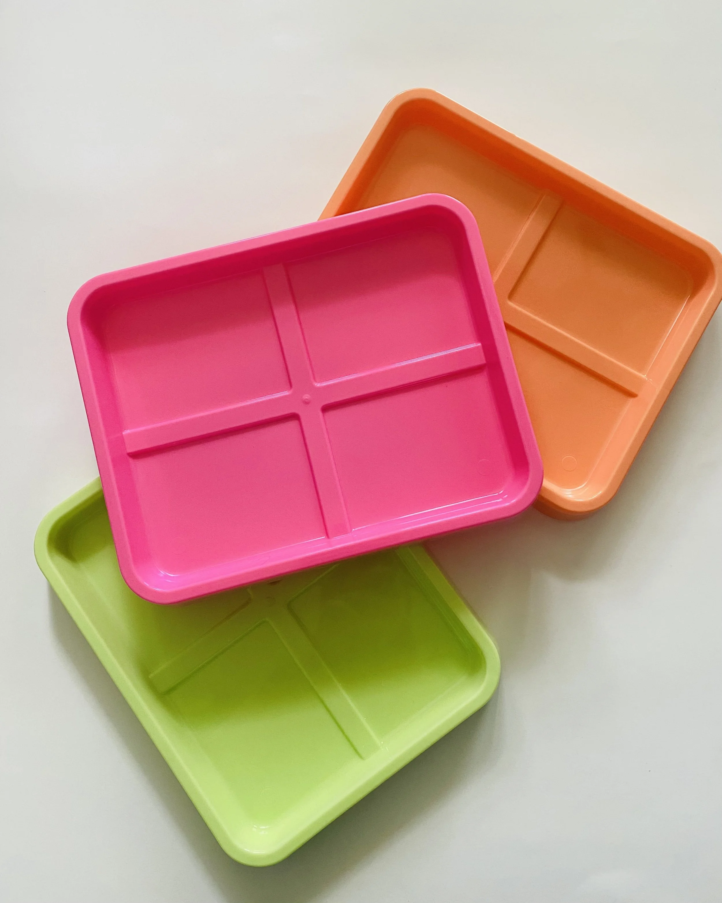 Play Tray