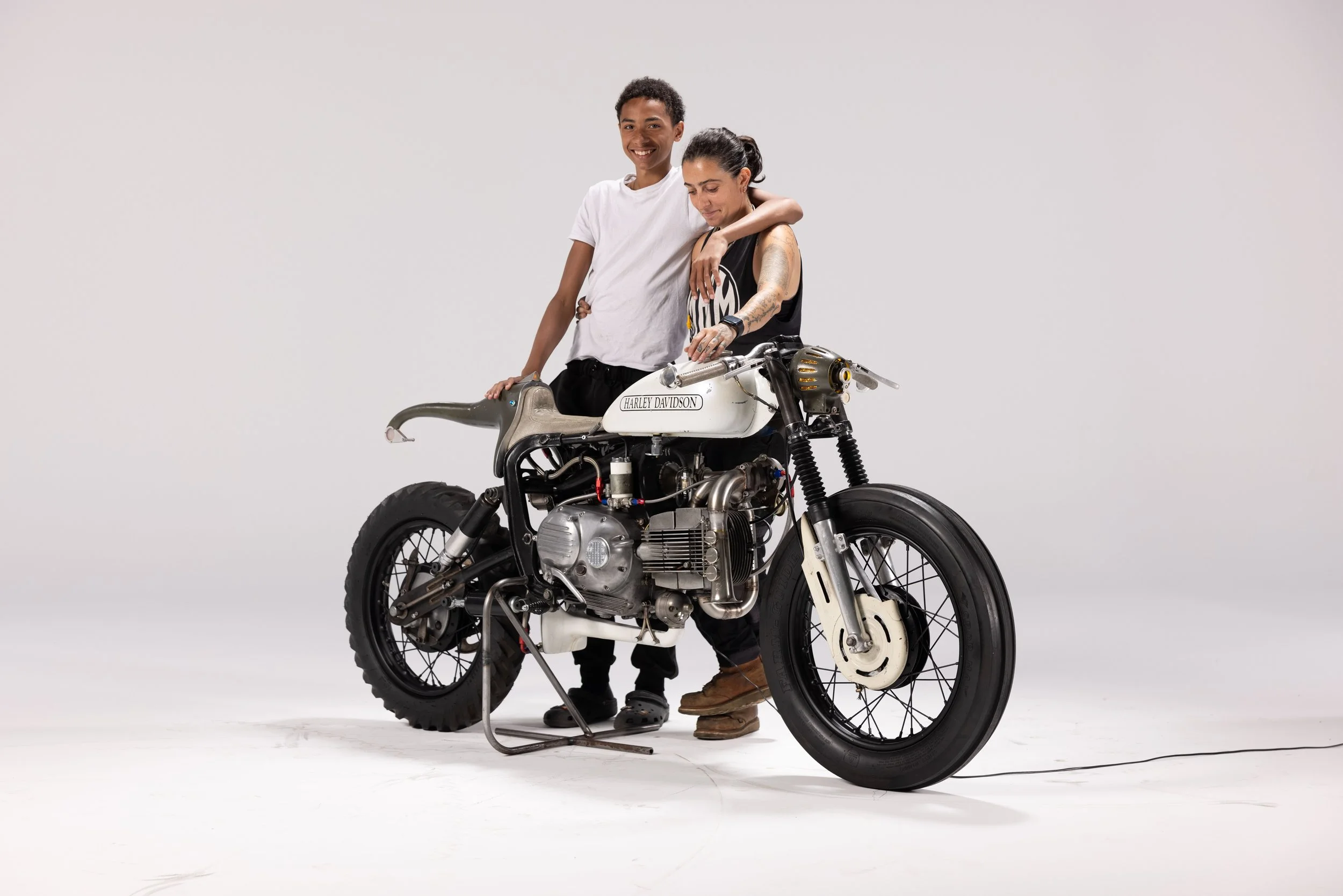 Aermacchi_Twin-1+J+Audai_Glamour-Shot-3.JPEG