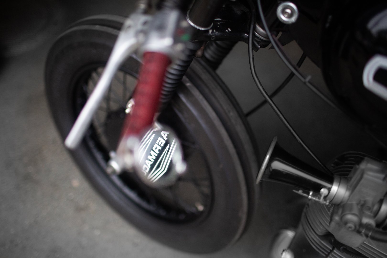 Copy of Black bike details.jpg