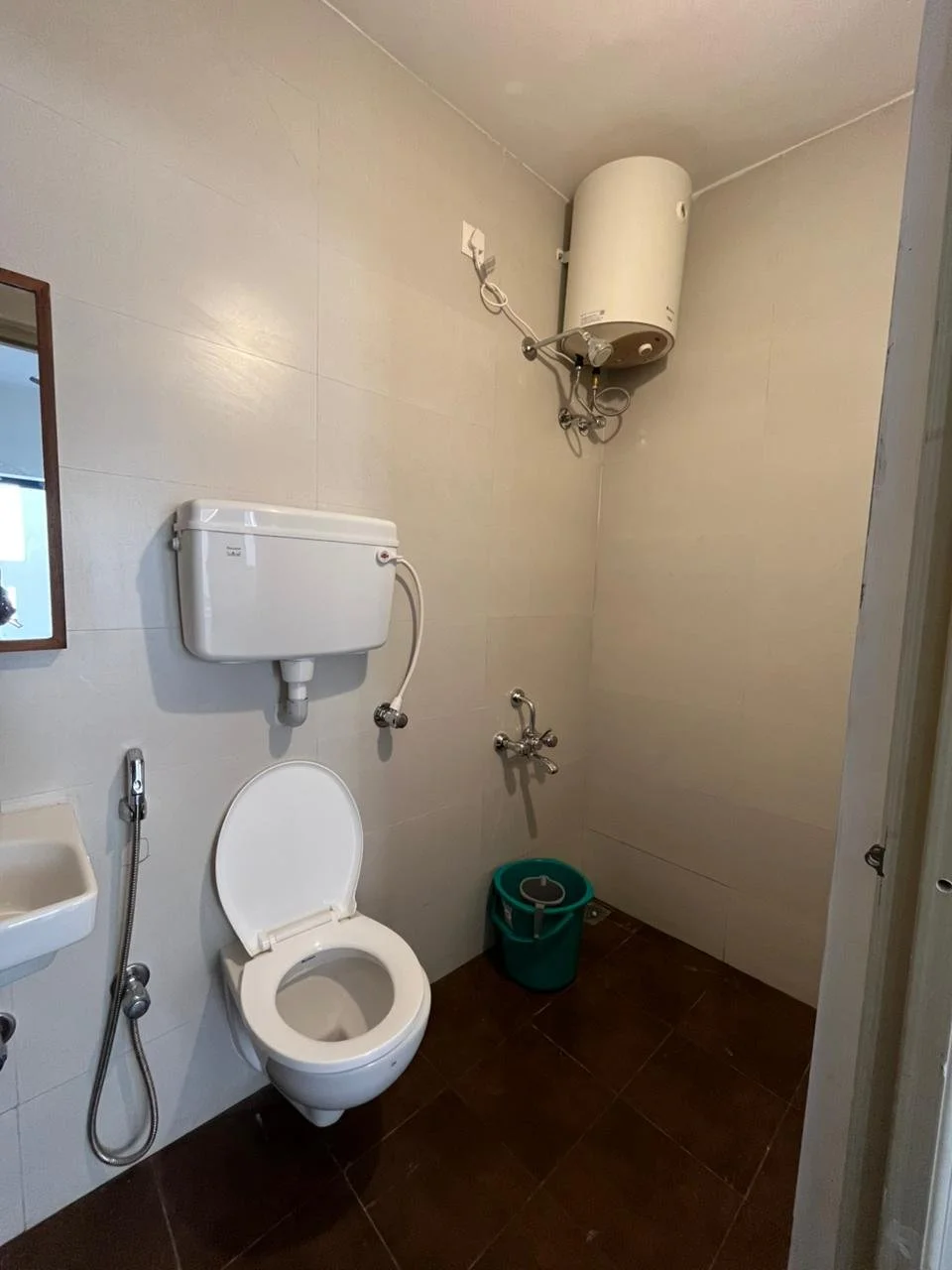 Single bedroom Ensuite.jpg