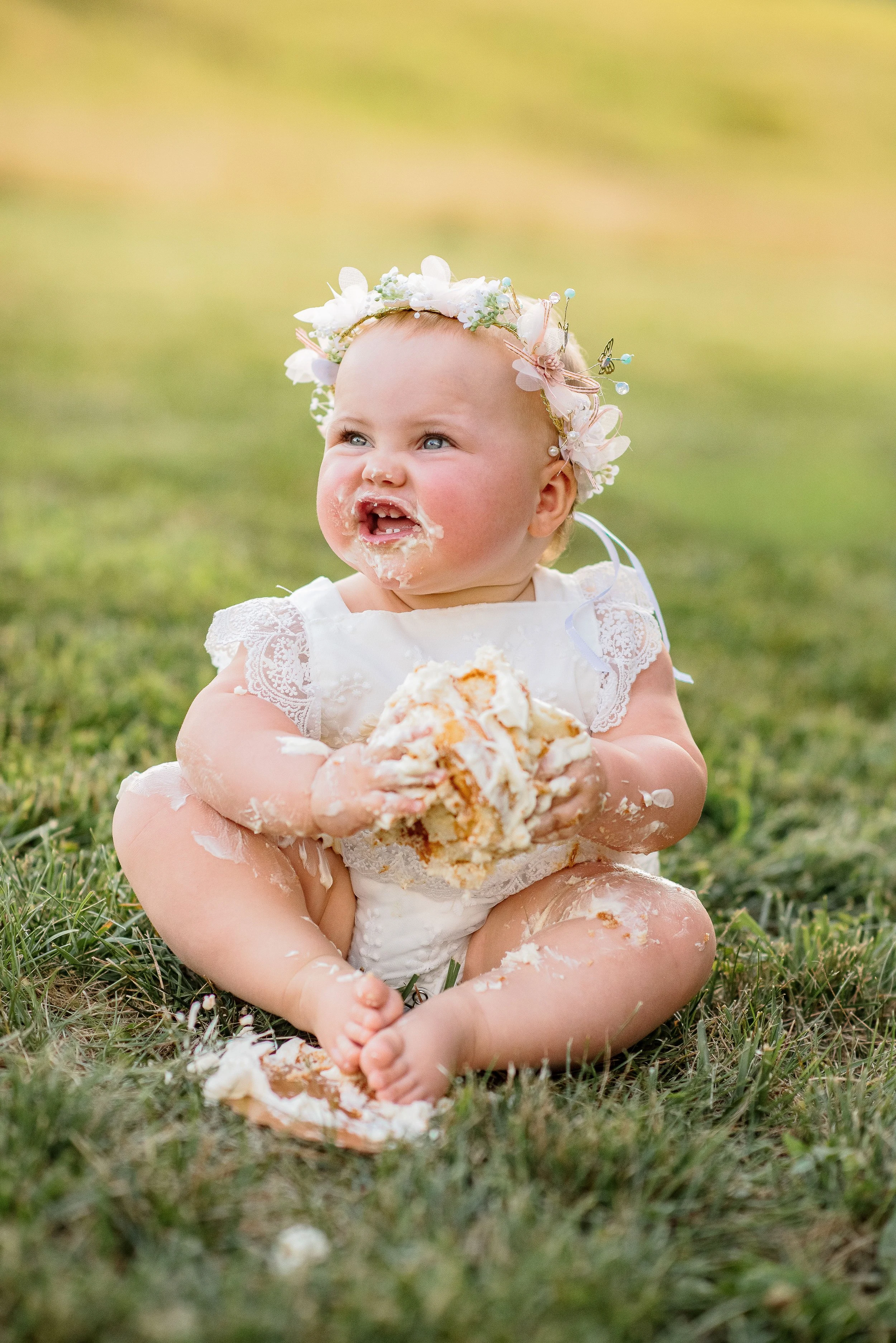 cake smash girl-1.jpg