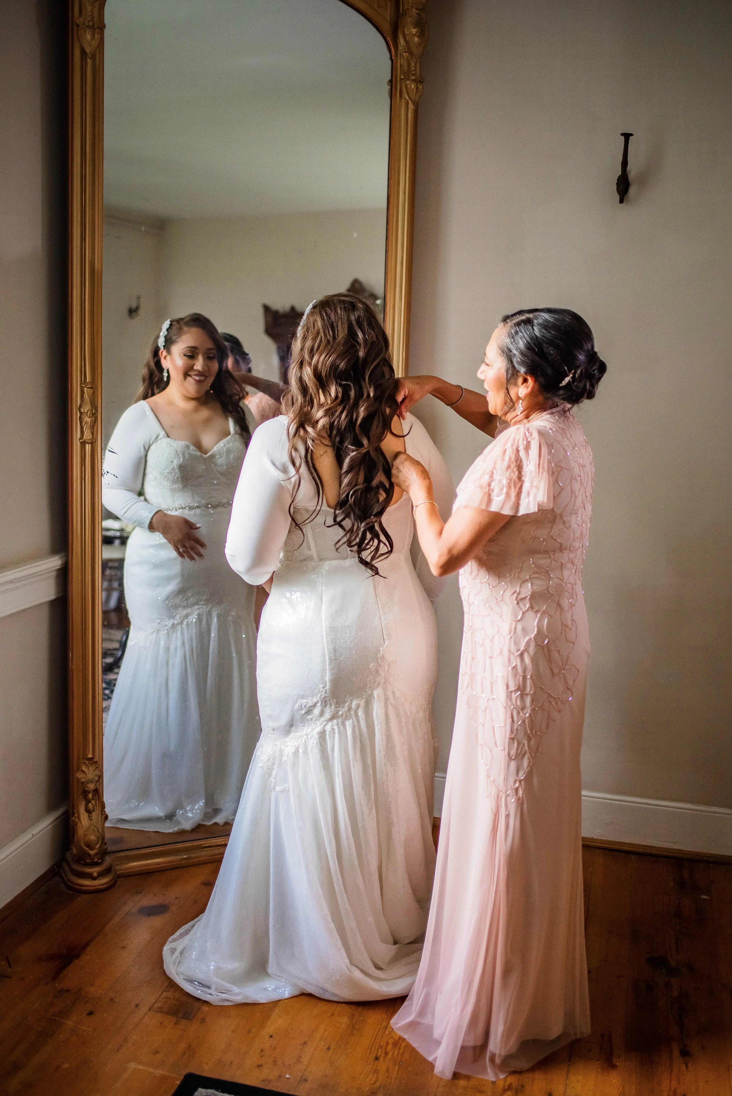 wedding website-2.jpg