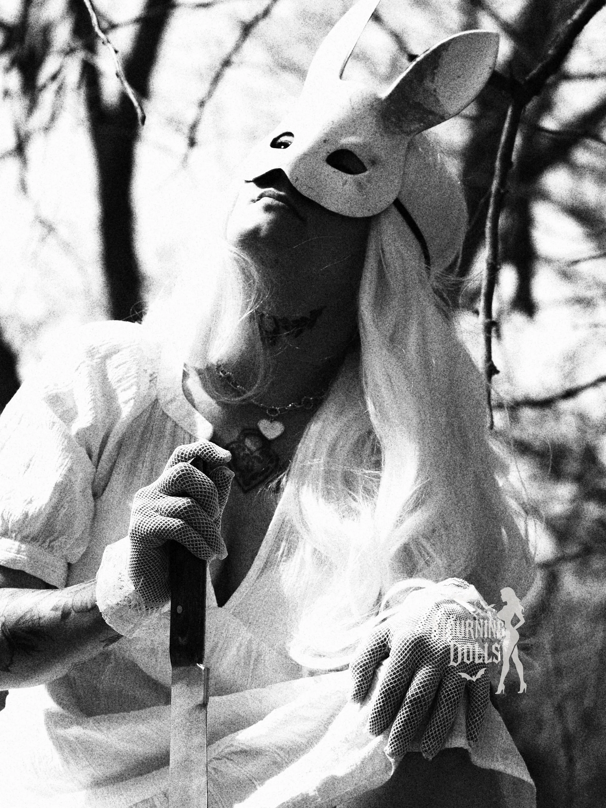 10 - The Hunt Storyline Lily Omen 1.JPG