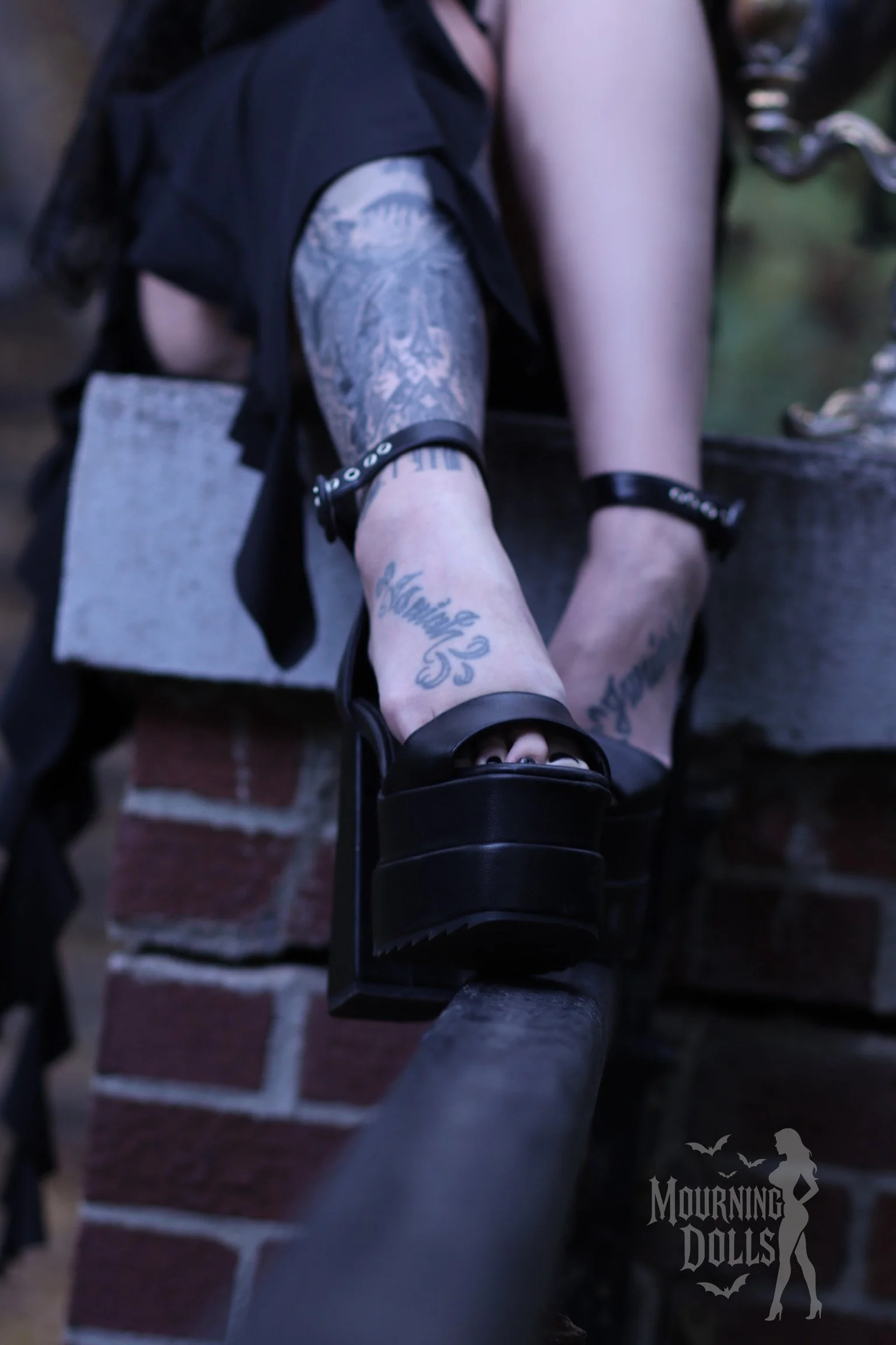 5 - Fuck Your Fangs Queen Mourne 15.jpg