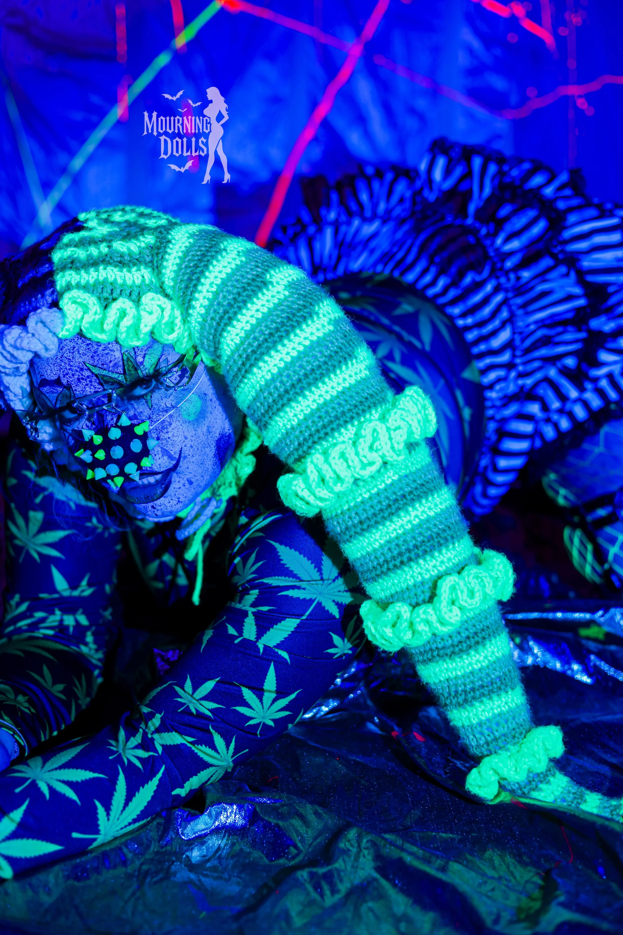 11 - Neon Birthday Massacre Purrvana 13.jpg