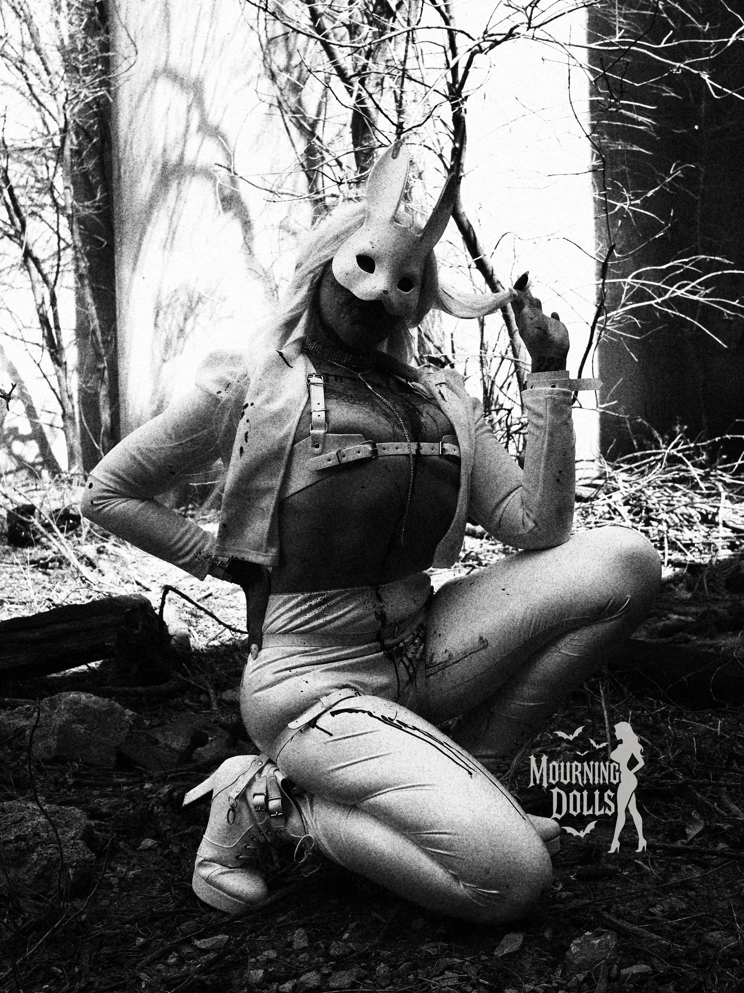 10 - The Hunt Storyline Vixen Voltaire 3.JPG