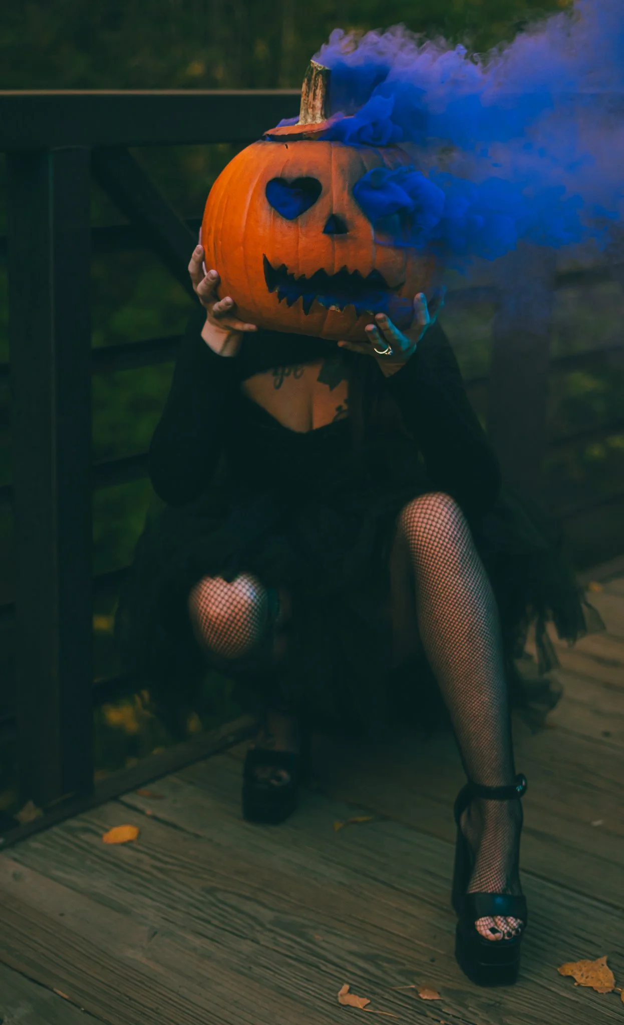 April Palma (Spooky Smoke)-44.jpeg