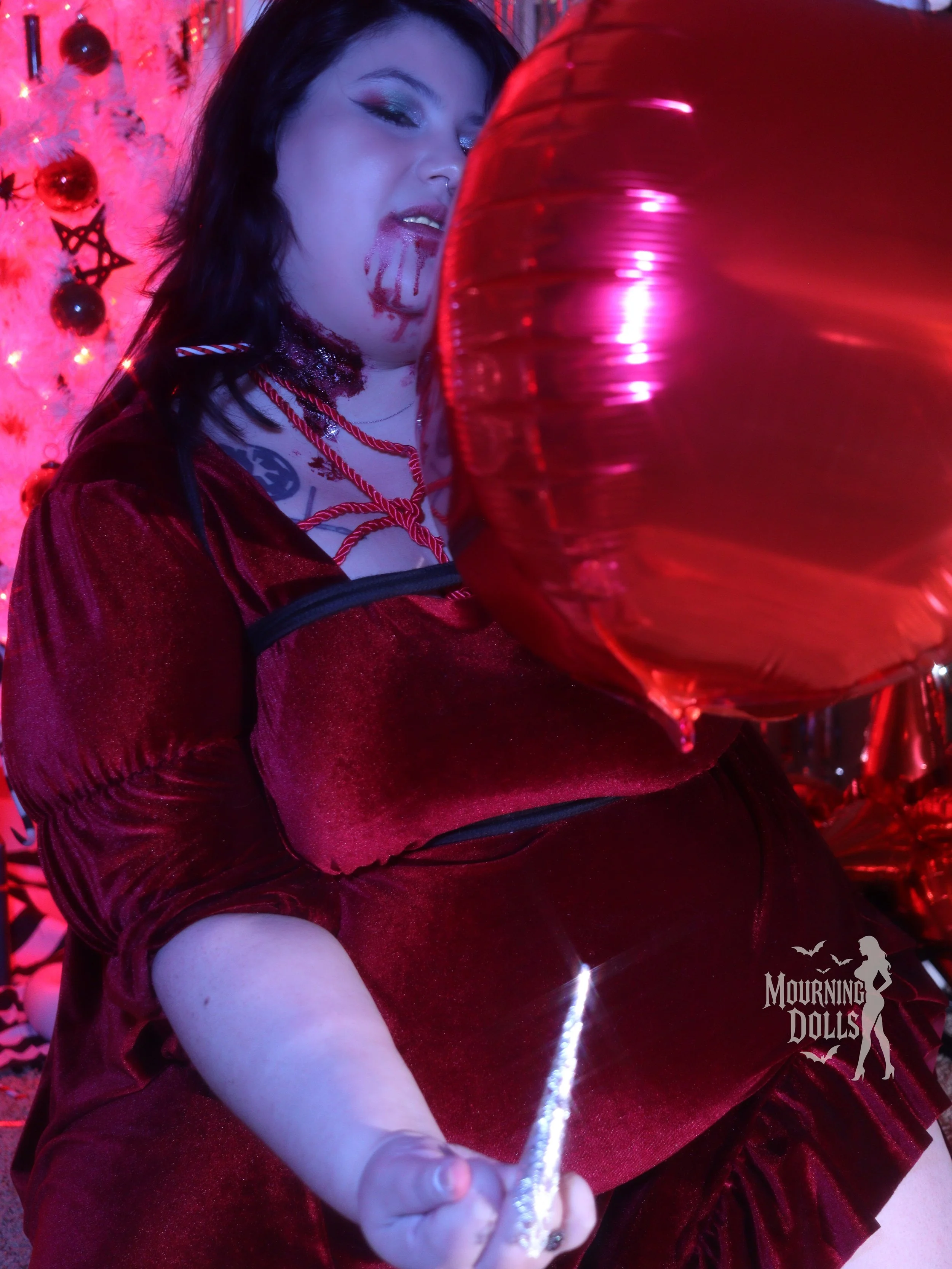 7 - Dreamcore Christmas Azaret Hellborn 6.JPG