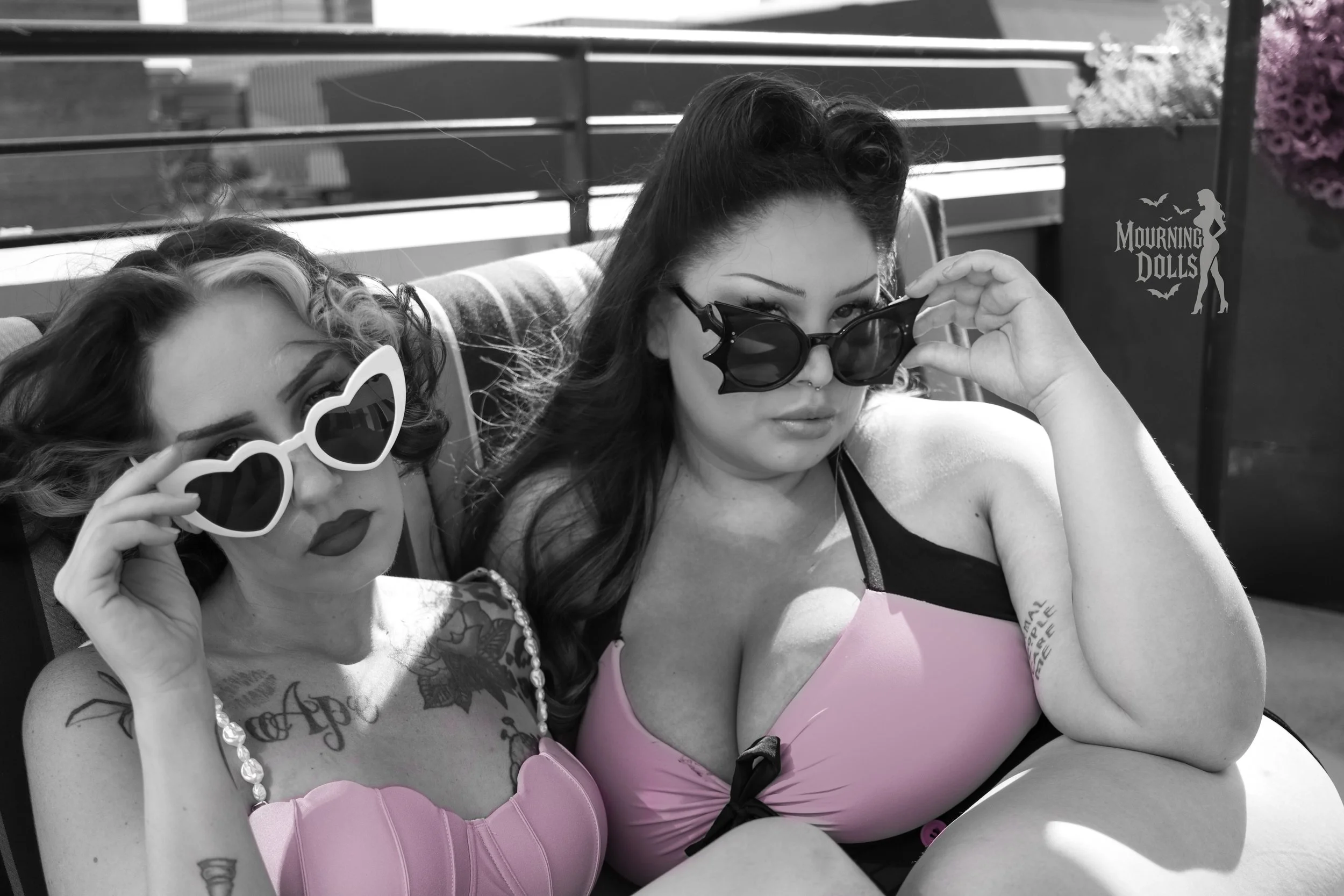 3 - Pink Noir April and Hexxi.JPG