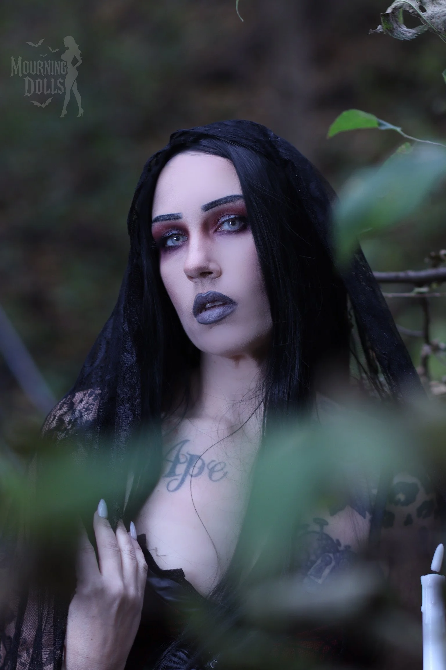 5 - Fuck Your Fangs 6 Queen Mourne.jpg