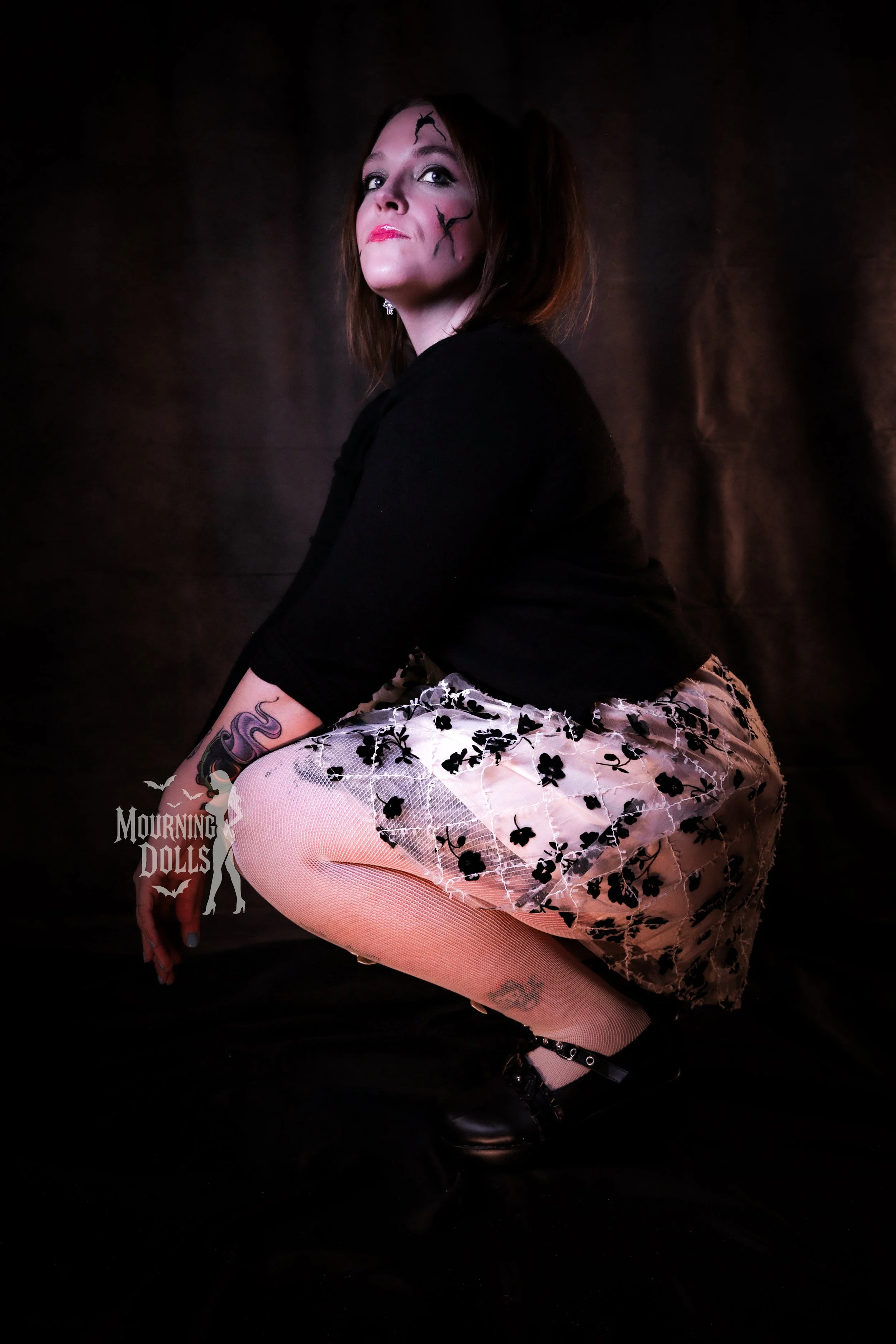 8 - Haunted Toyshop Luna Hexx 2.JPG