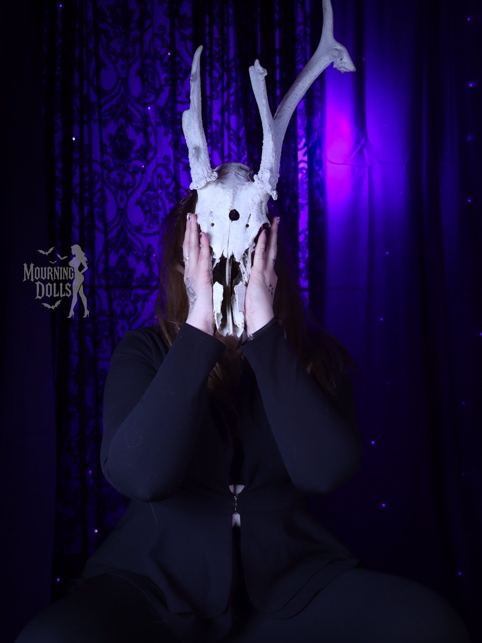 6 - Under the Mourning Moon Luna Hexx 4.JPG