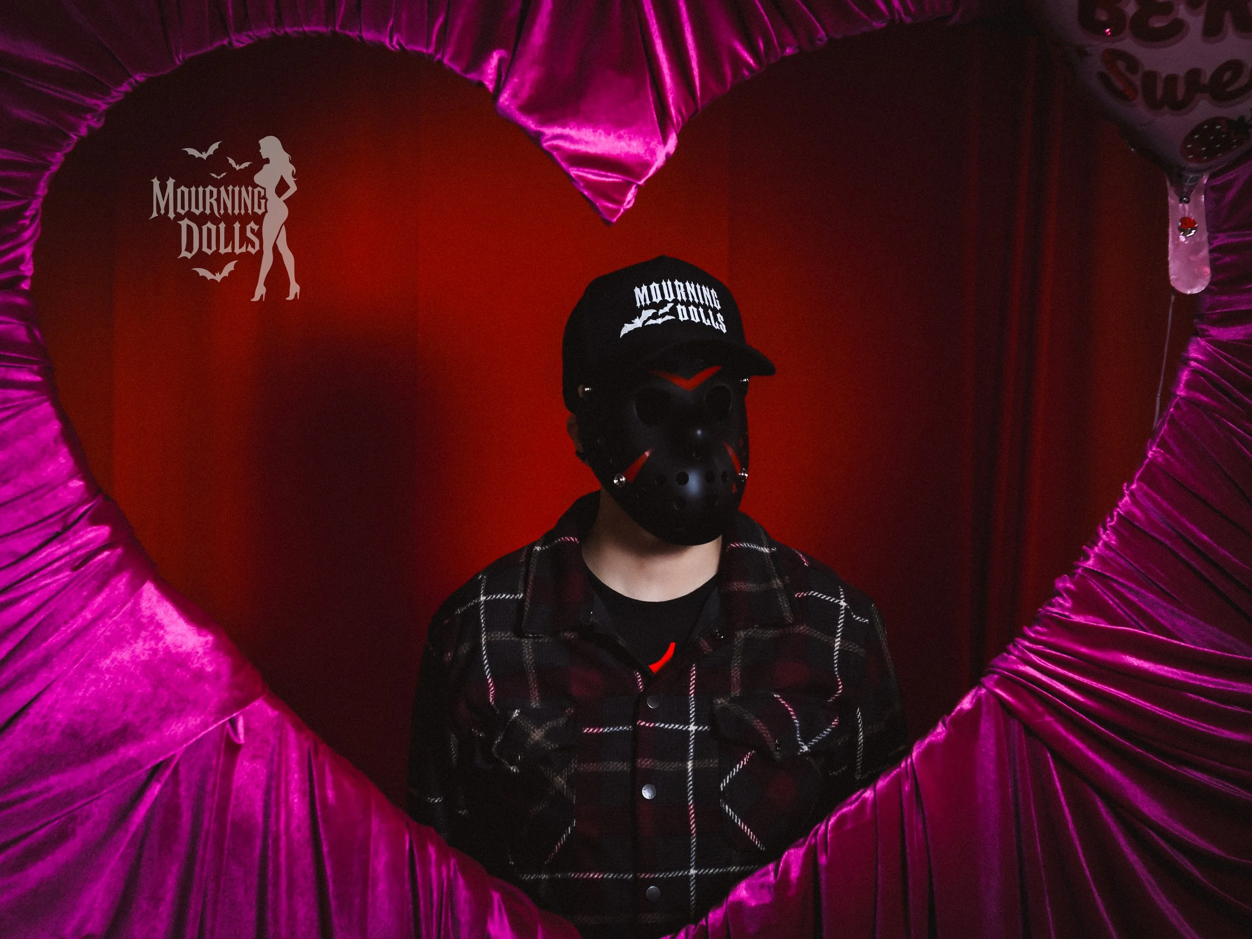 9 - Friday the 13th in Love Maco 2.JPG