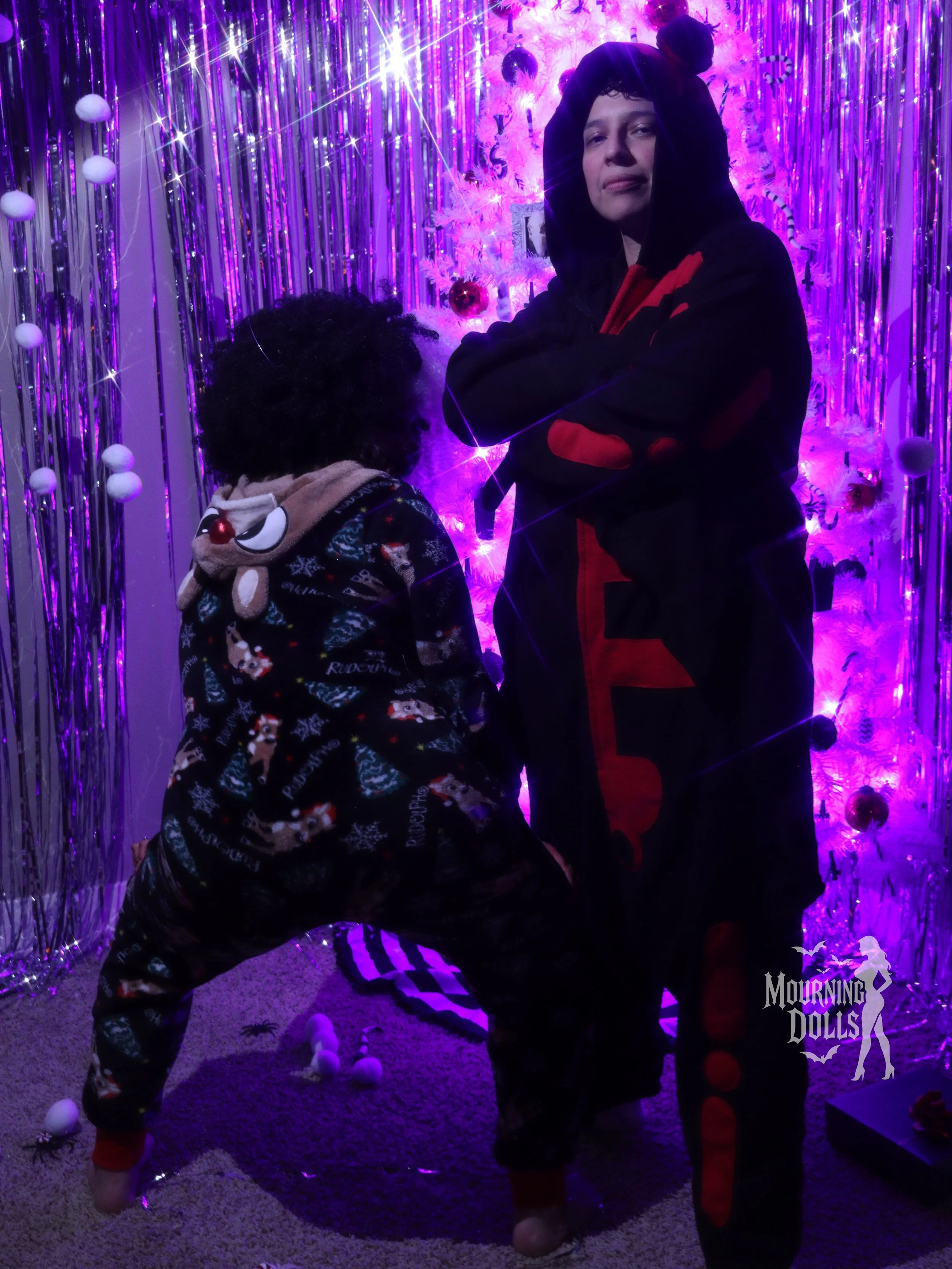 7 - Dreamcore Christmas Jaiden and Maria 2.JPG