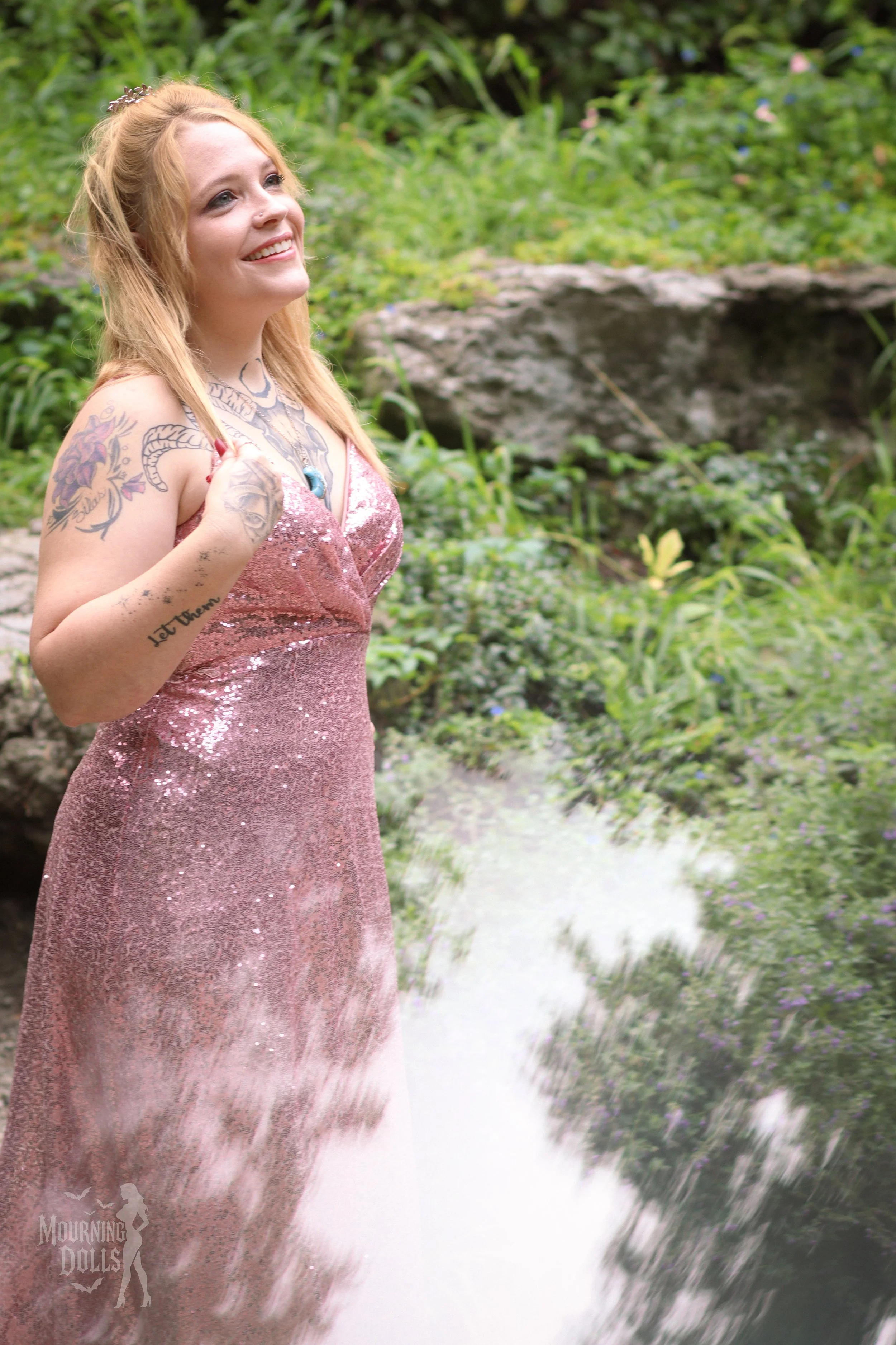 Carries Rage Luna Hexx 2.JPG