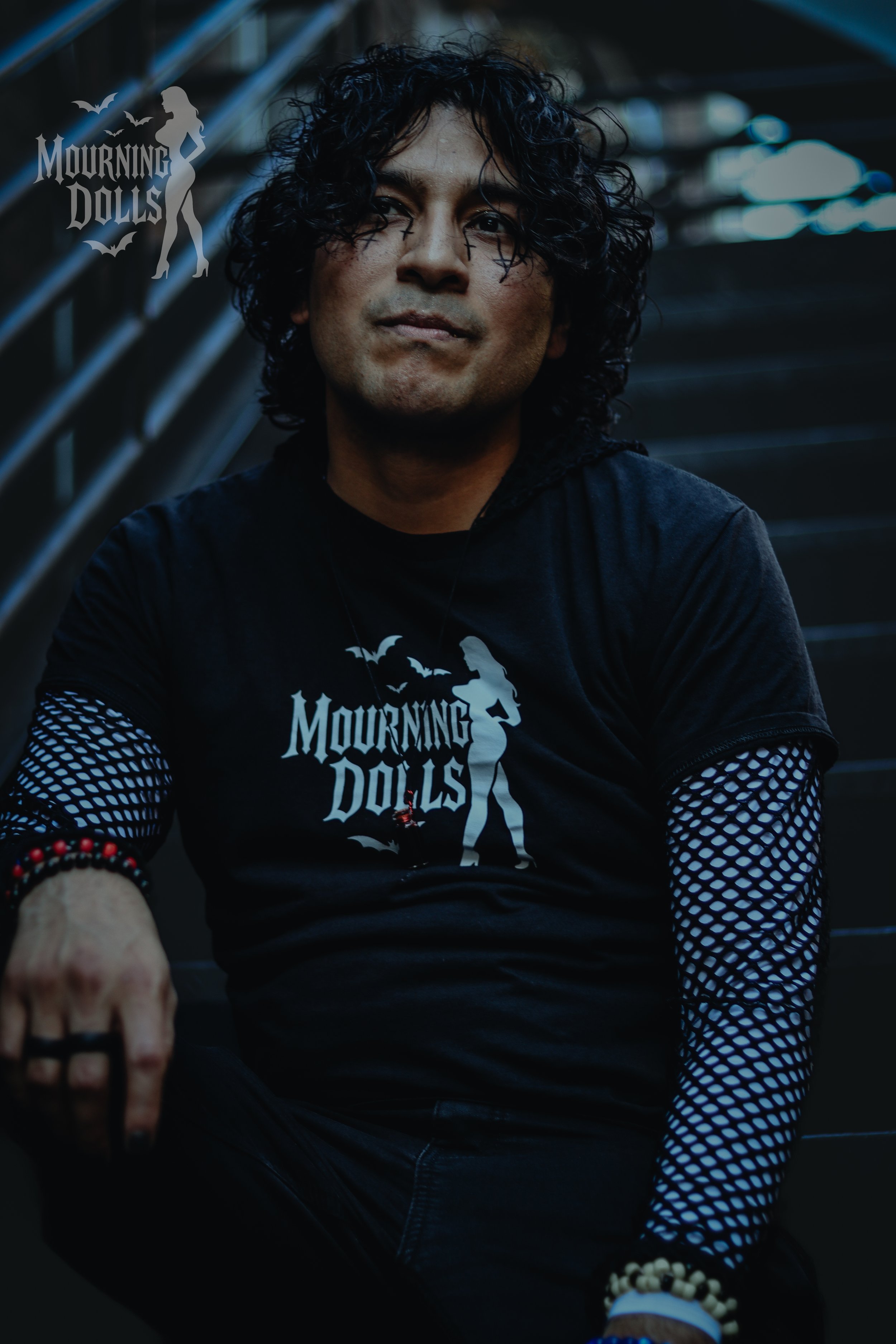 1 - Neon Nights Bee Obsidian 9.JPG