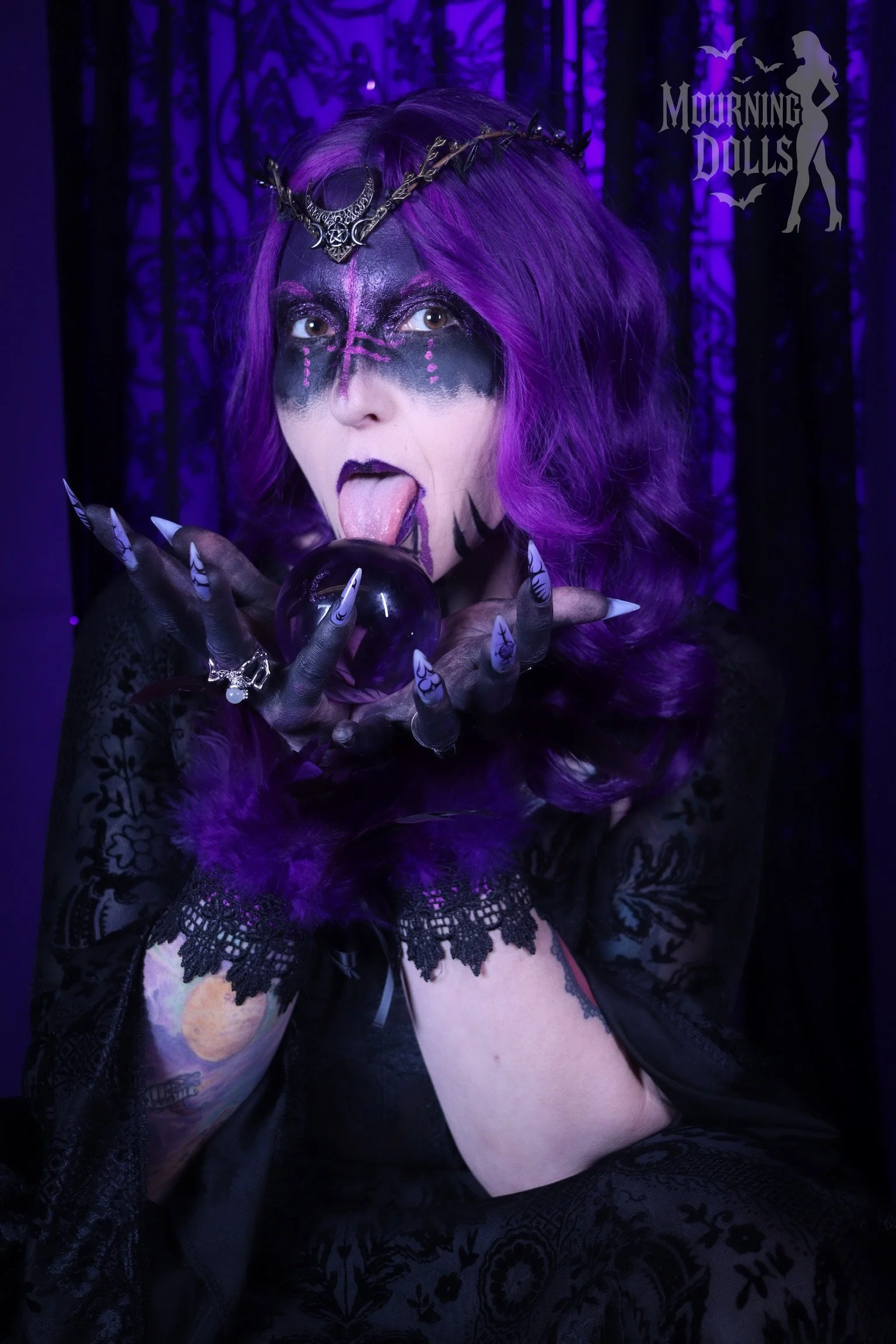 6 - Under the Mourning Moon Vixen Voltaire 9.jpg