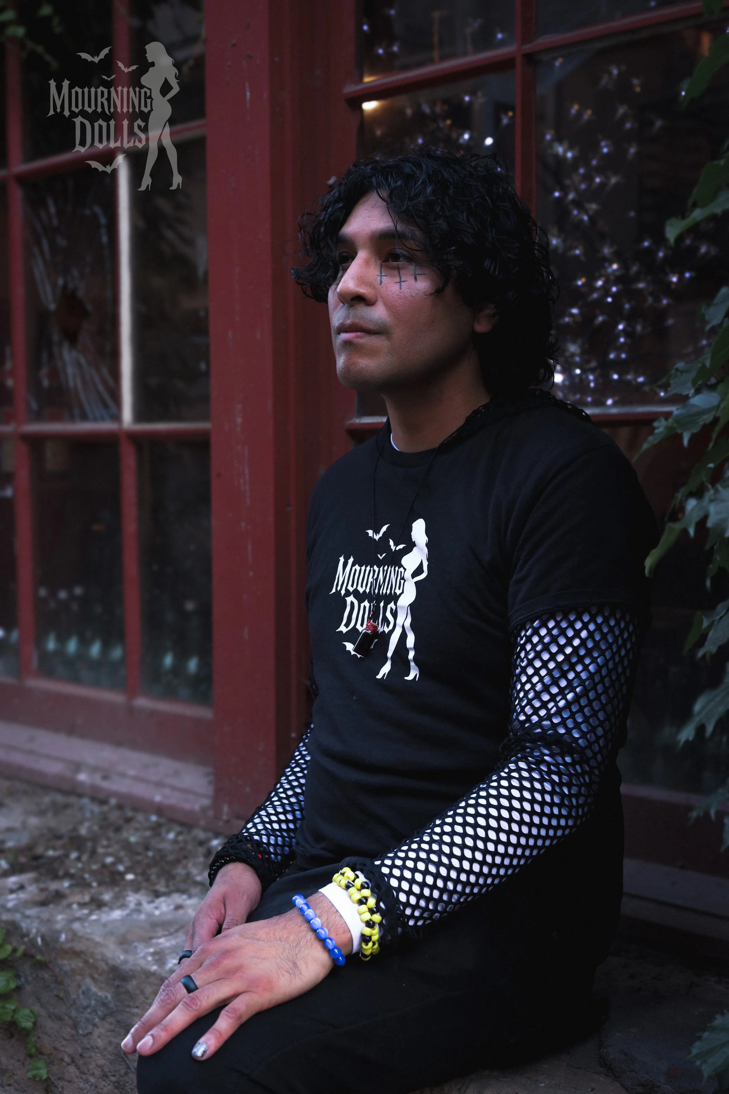 1 - Neon Nights Bee Obsidian 3.jpg