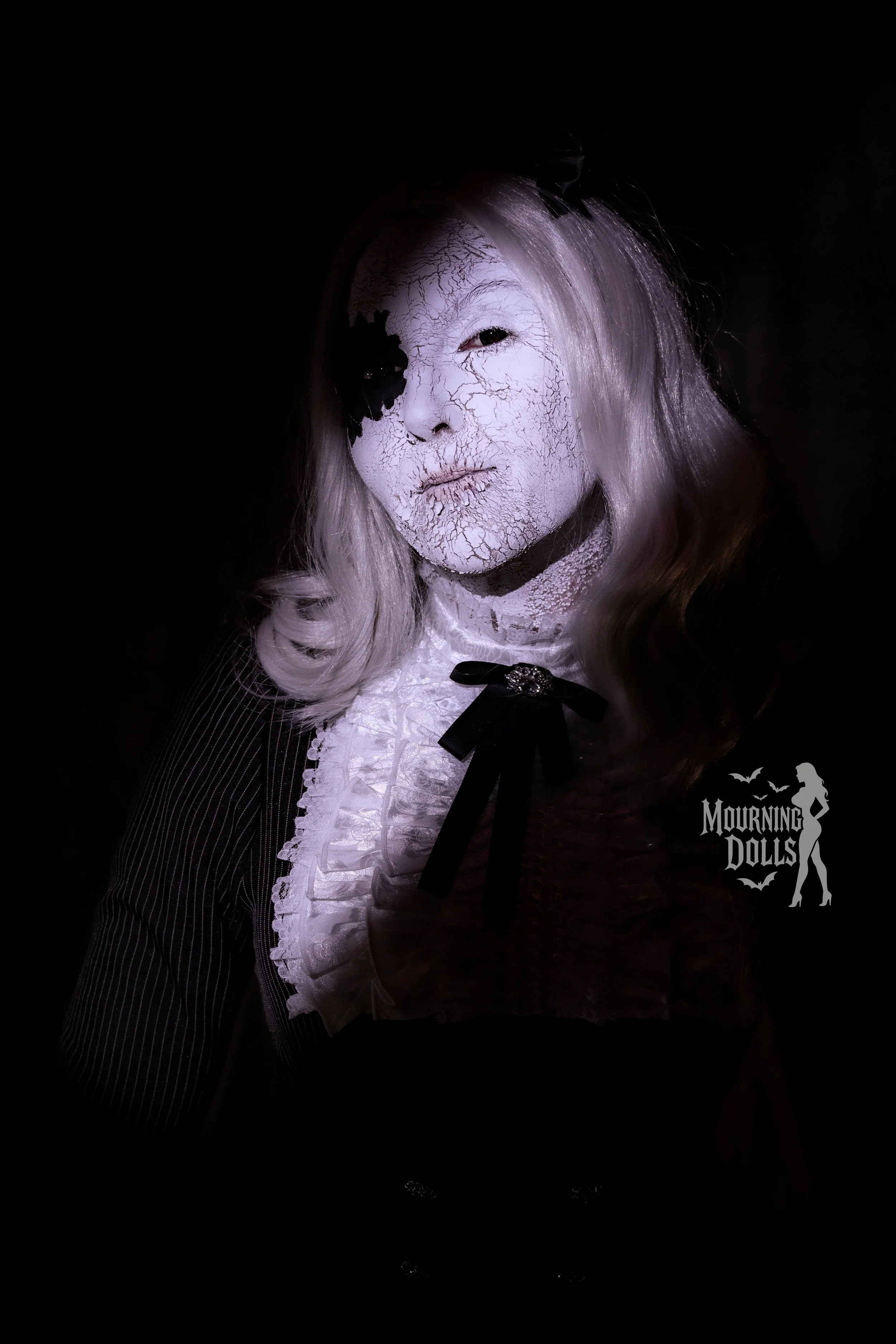8 - Haunted Toyshop Vixen Voltaire 13.JPG