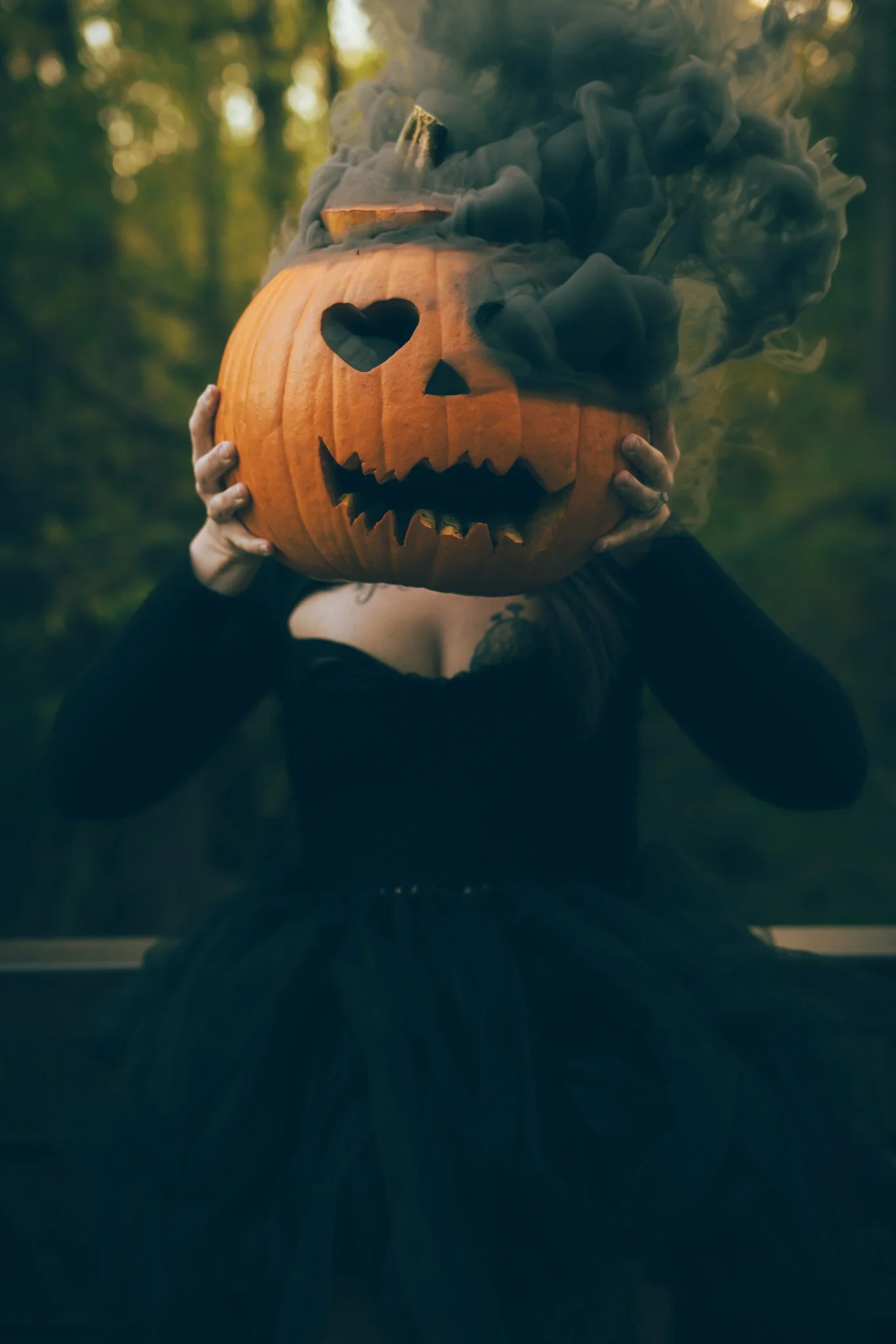 April Palma (Spooky Smoke)-31.jpeg