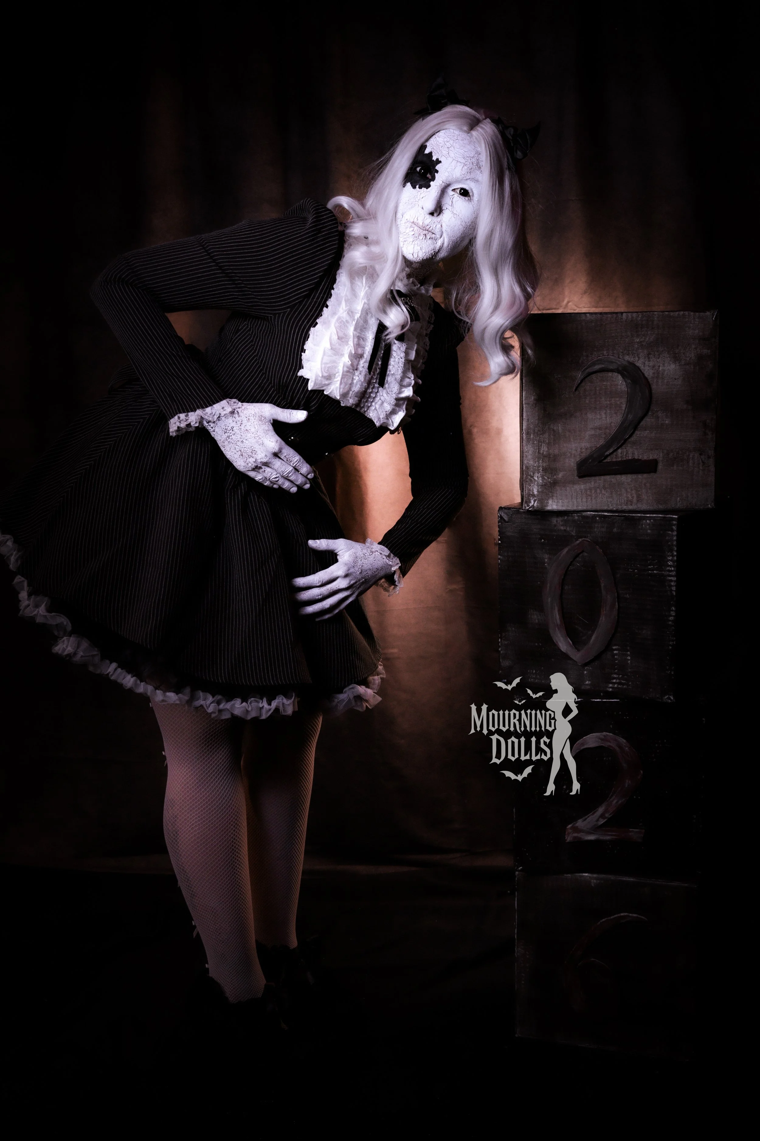 8 - Haunted Toyshop Vixen Voltaire 7.JPG