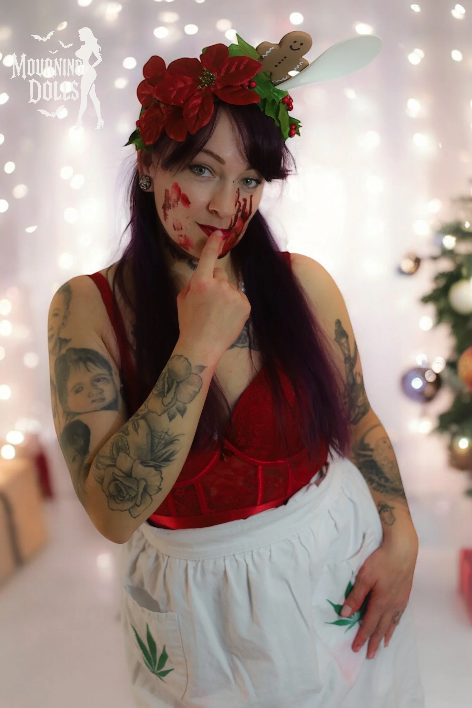 7 - Dreamcore Christmas Lily Omen 4.jpg