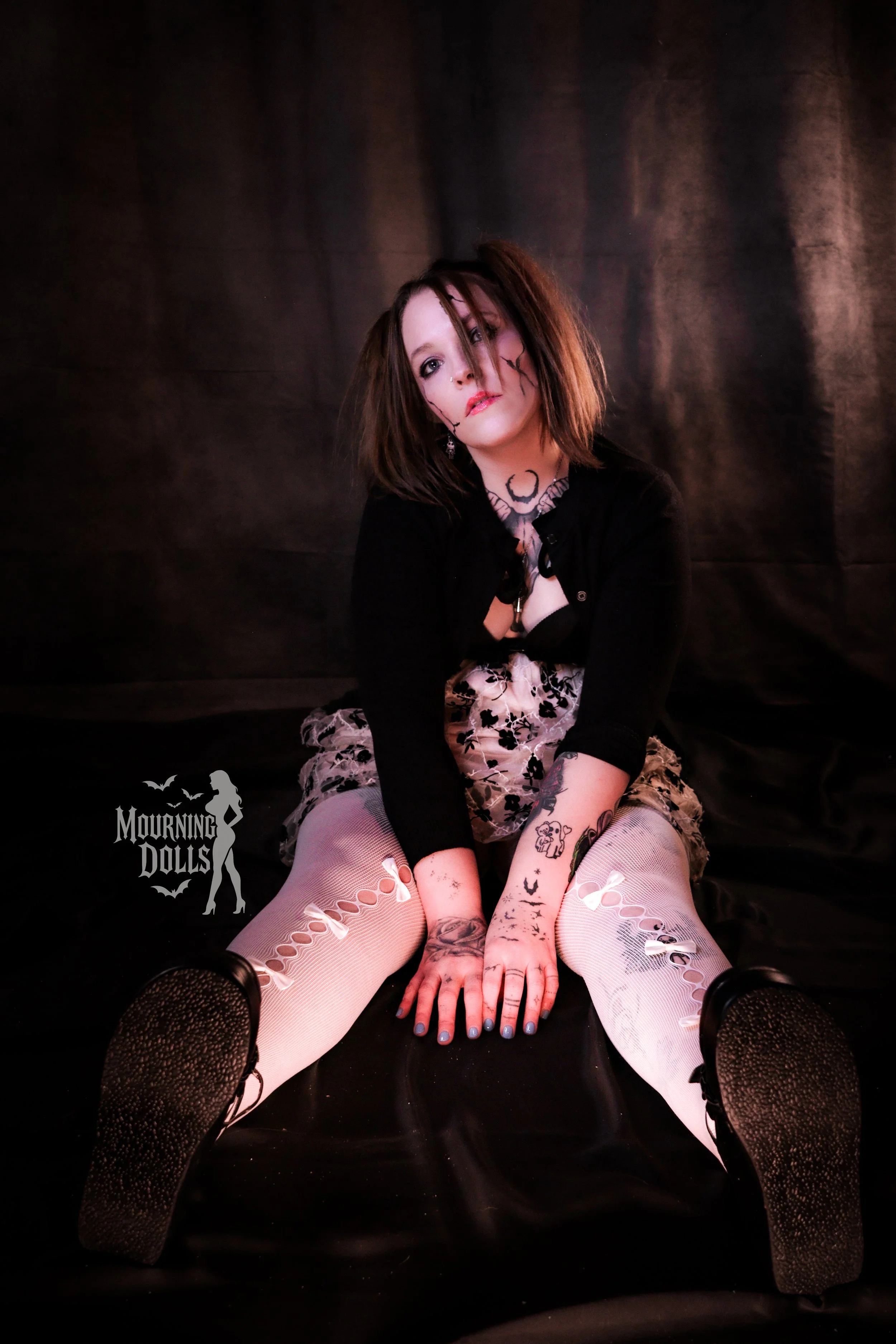 8 - Haunted Toyshop Luna Hexx 6.JPG